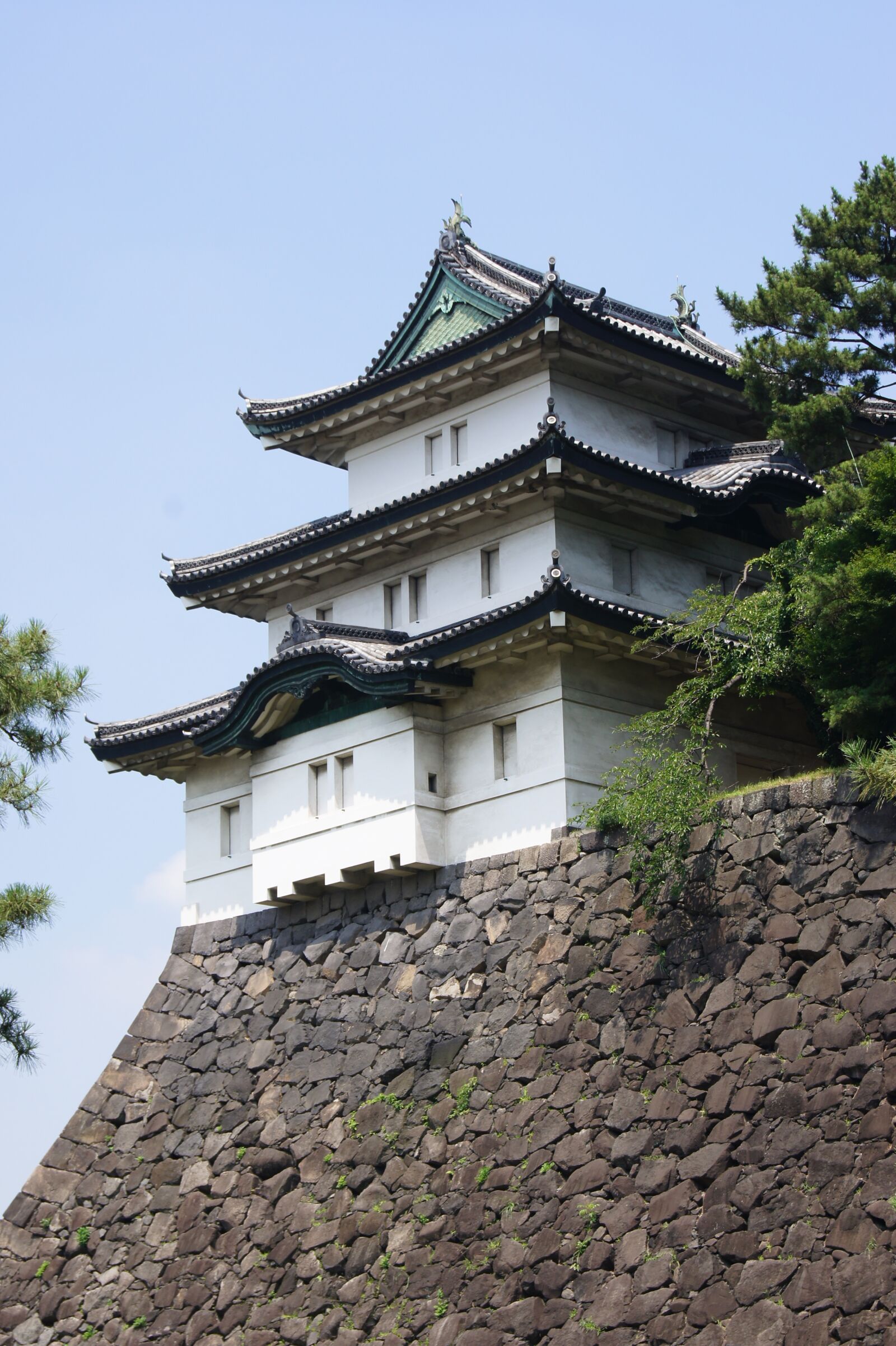 Sony SLT-A33 sample photo. Japan, castle, travel photography