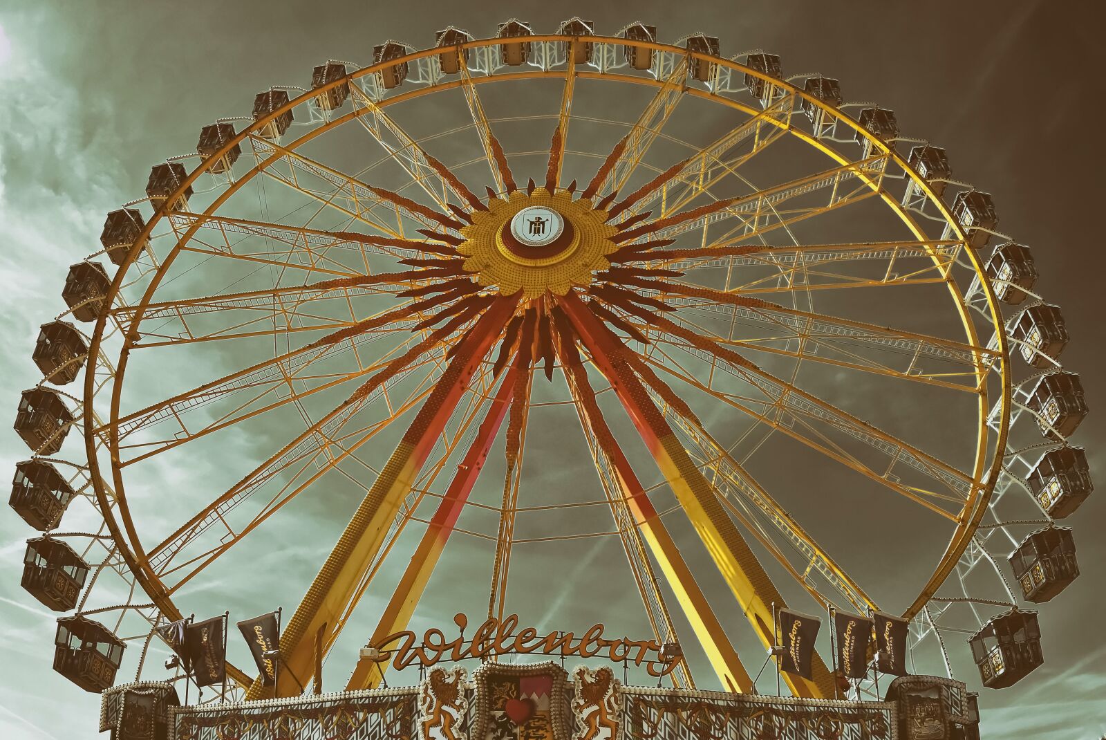 Nikon D7200 sample photo. Ferris wheel, fair, folk photography