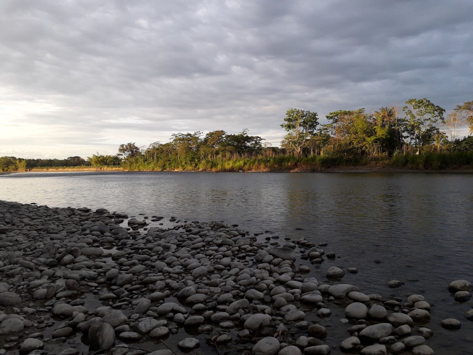 Samsung Galaxy J4 sample photo. Nature, river, sunset photography