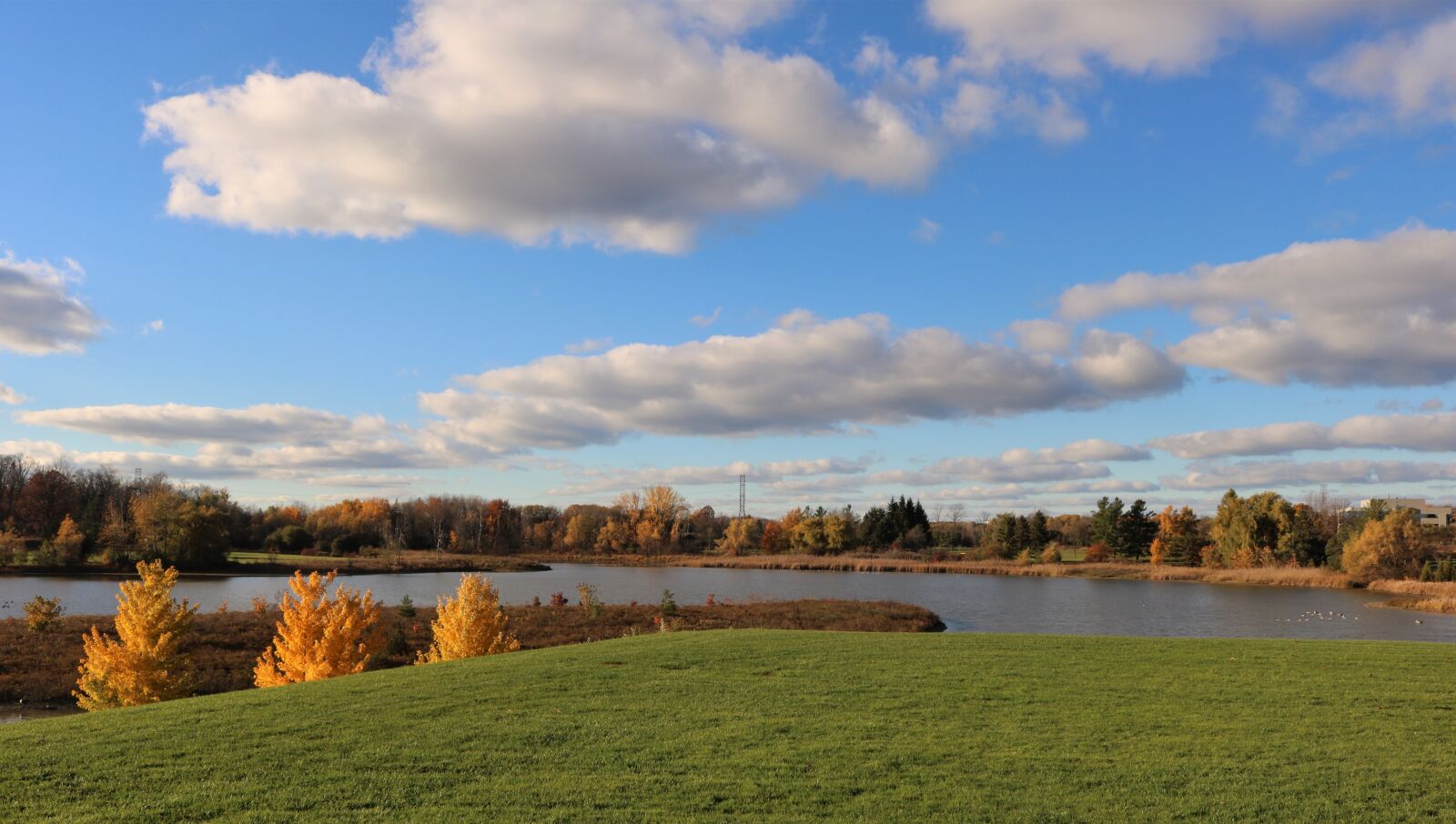 Canon EOS 750D (EOS Rebel T6i / EOS Kiss X8i) sample photo. Columbia lake, nature, landscape photography