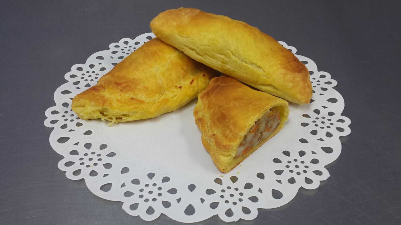 Samsung Galaxy S4 sample photo. Pasties, bakery, pasty photography