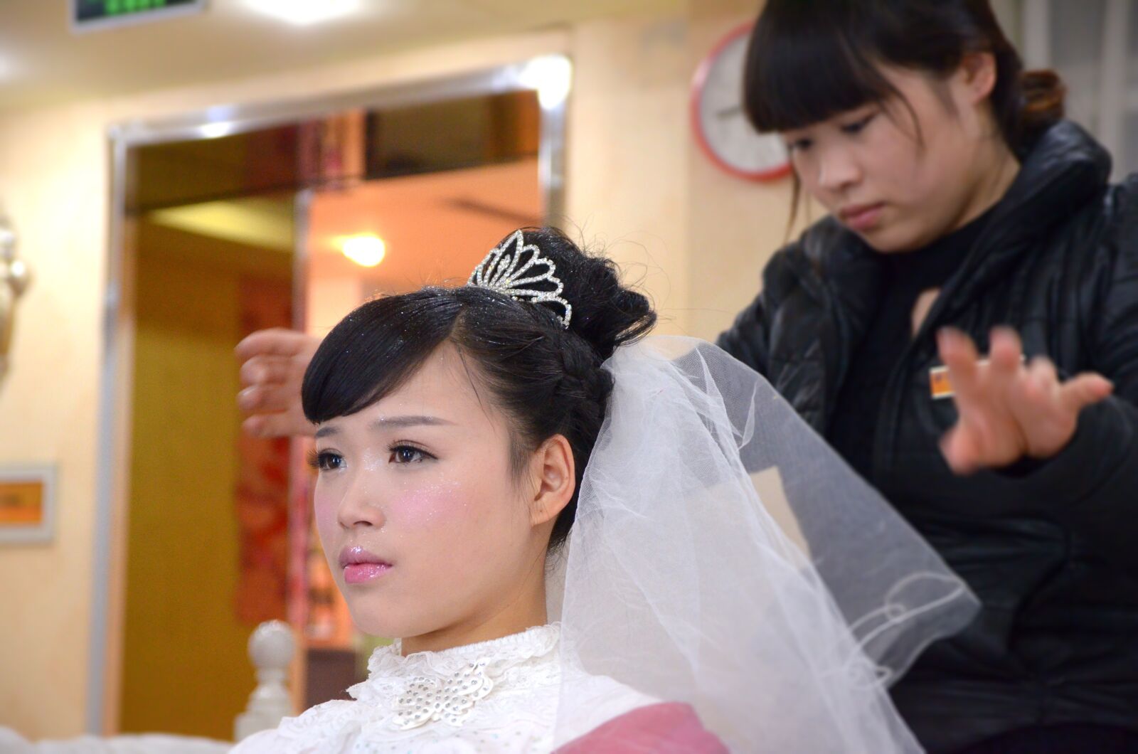 Nikon D7000 sample photo. Bride, makeup, wedding photography