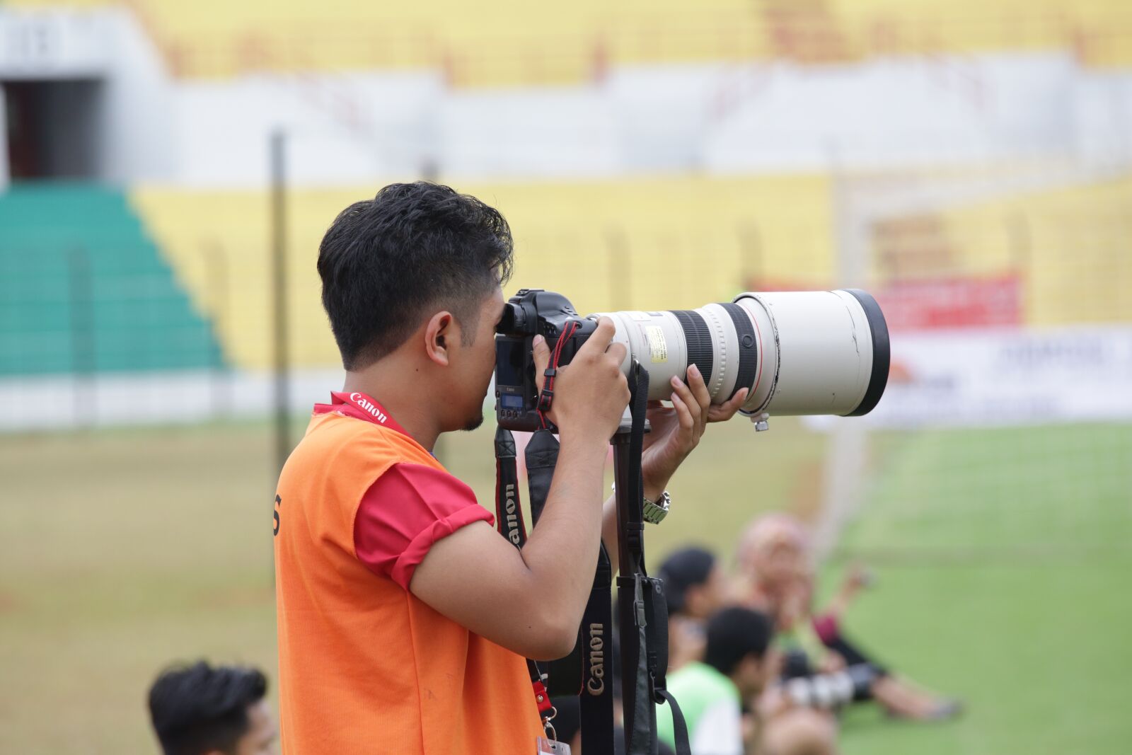 Canon EOS 5D Mark III sample photo. Photographer, lens, nikon photography