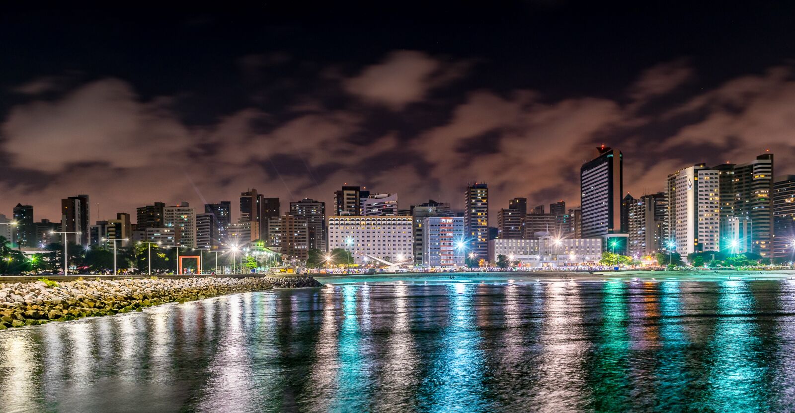 Nikon D5300 sample photo. Cityscape, lights, night photography