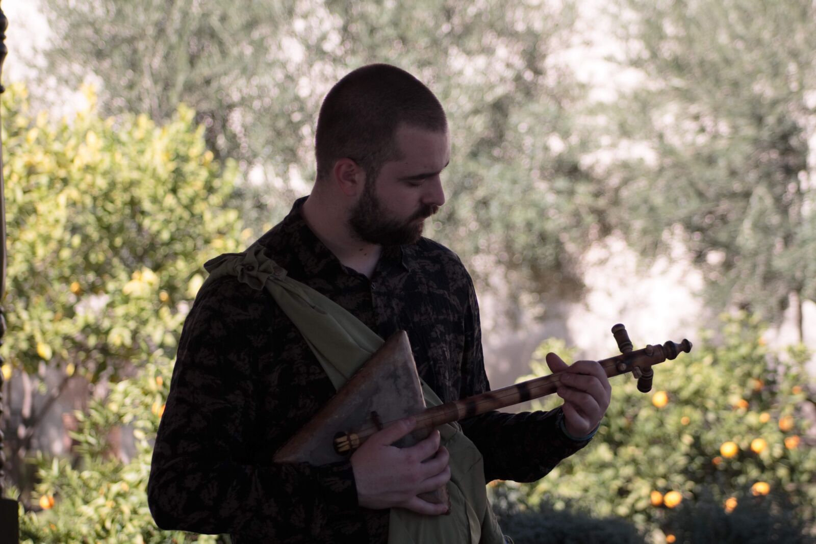 Canon EOS 60D sample photo. Artist, music, guitar photography