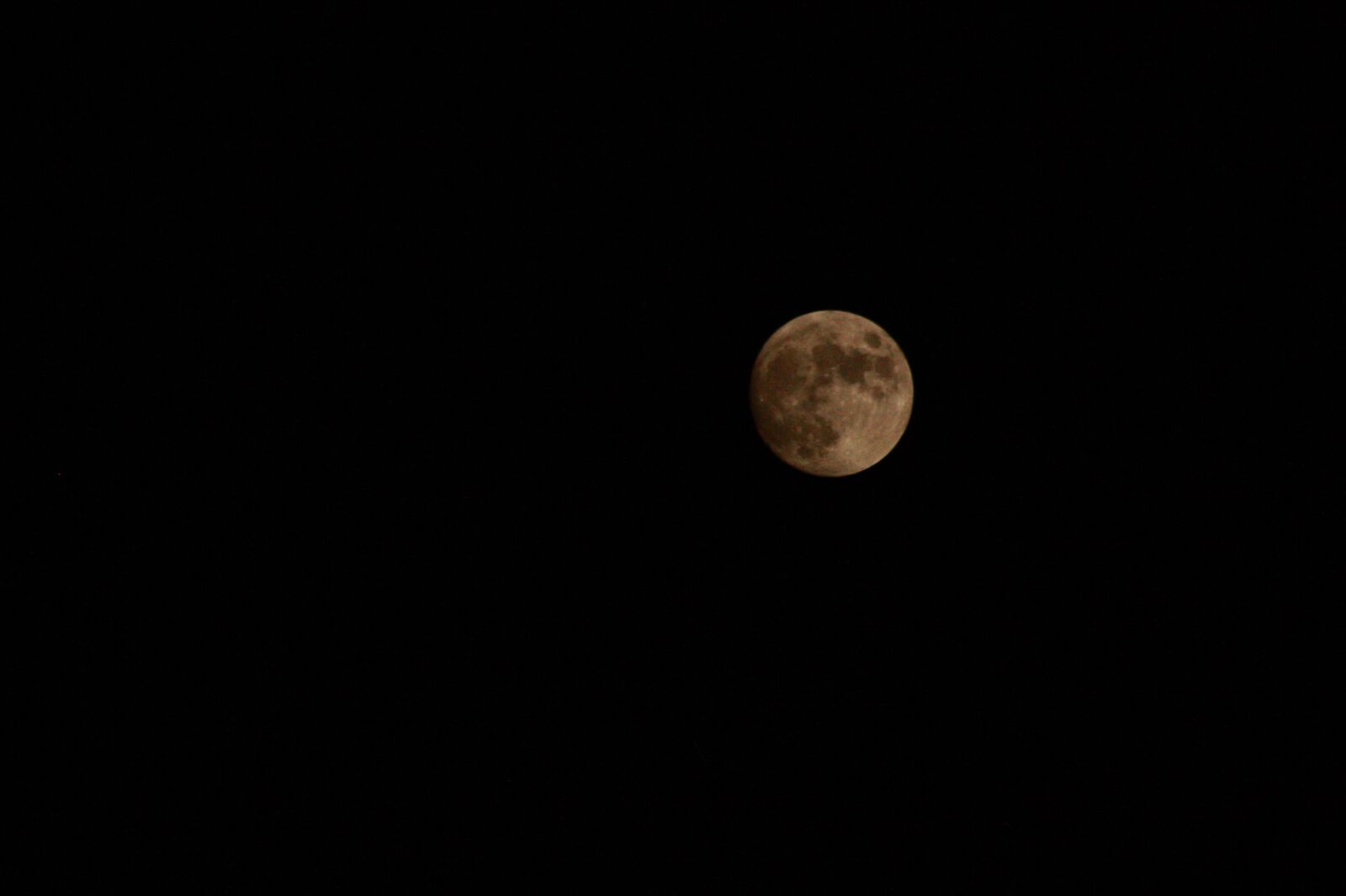 Canon EOS 450D (EOS Rebel XSi / EOS Kiss X2) sample photo. Month, fullmoon, night photography