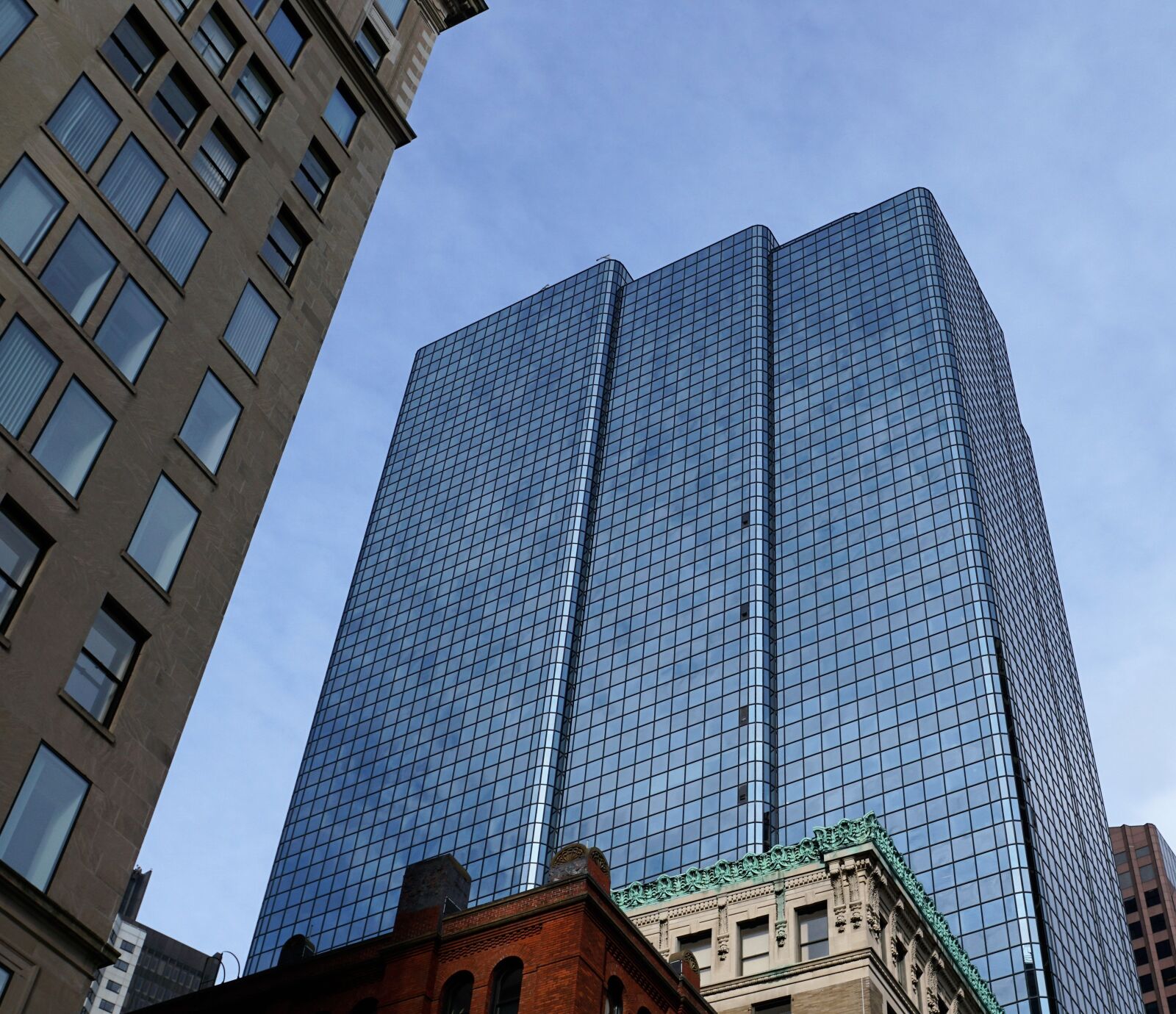 Sony ILCA-77M2 + Sony DT 16-50mm F2.8 SSM sample photo. Boston, usa, building photography