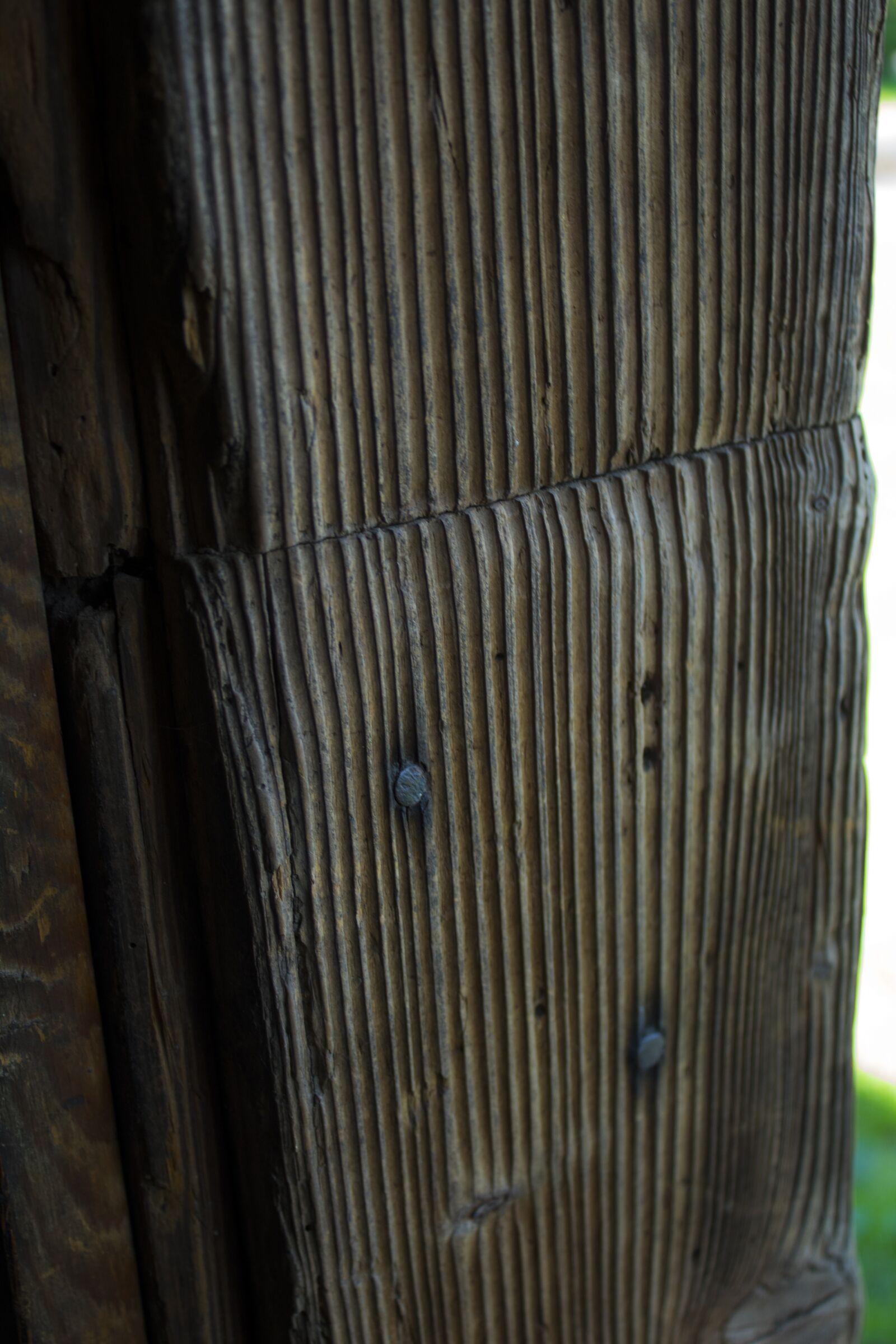 Canon EOS 1300D (EOS Rebel T6 / EOS Kiss X80) sample photo. Texture, wood, old house photography
