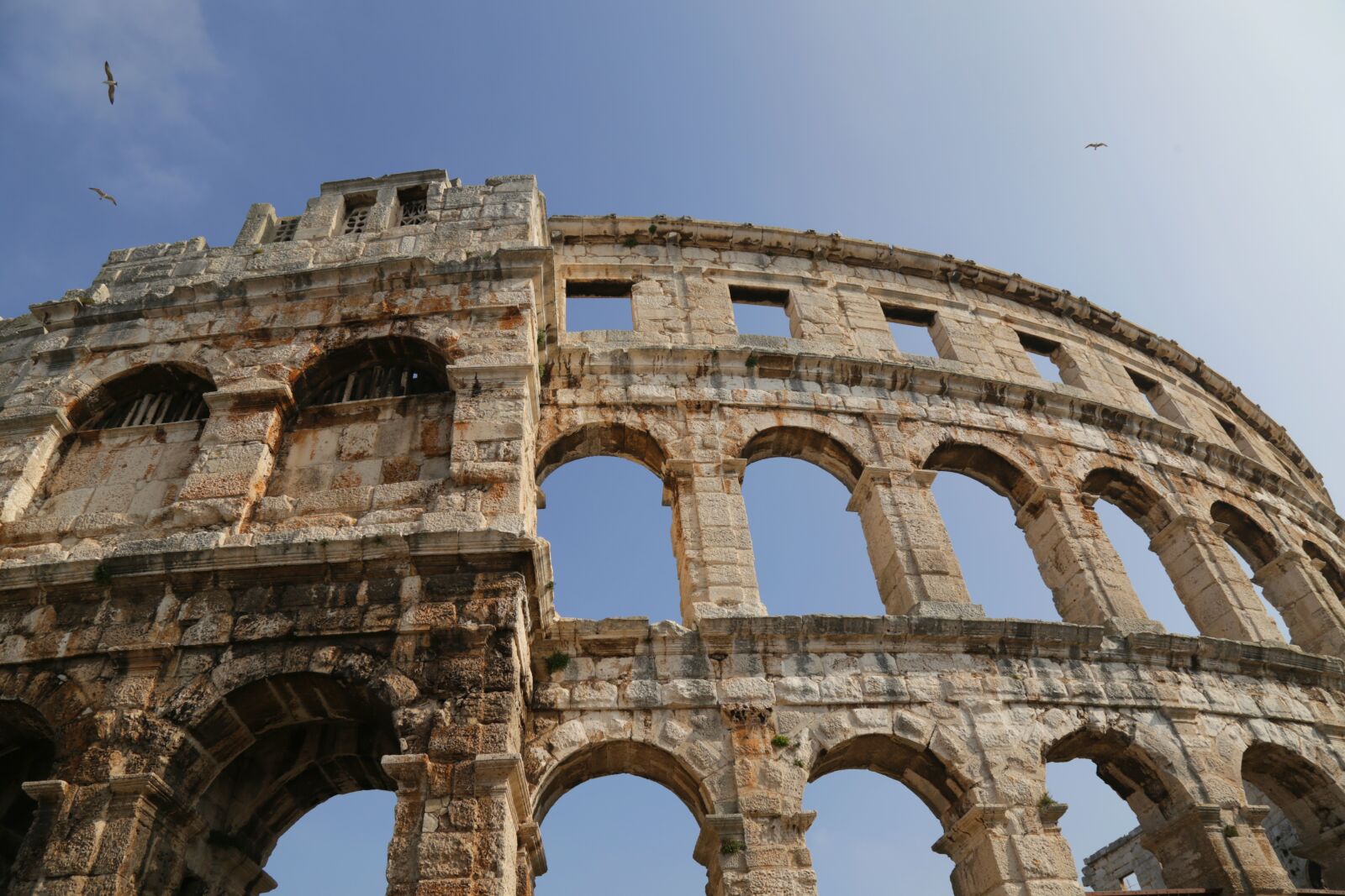 Canon EOS 6D + Canon EF 24-105mm F4L IS USM sample photo. Amphitheater, colosseum, ancient photography