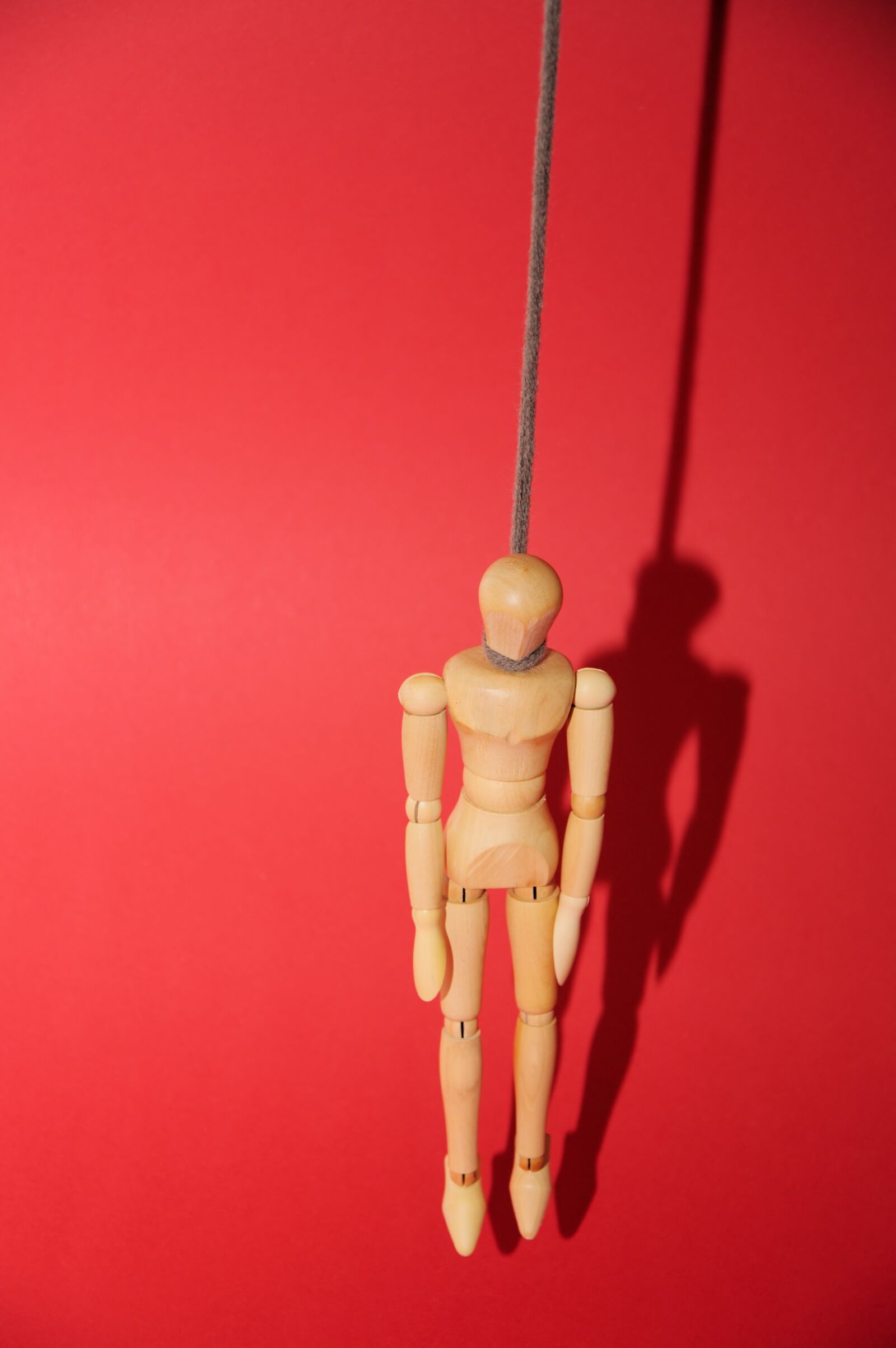 Nikon D90 sample photo. Doll, suicide, figure photography