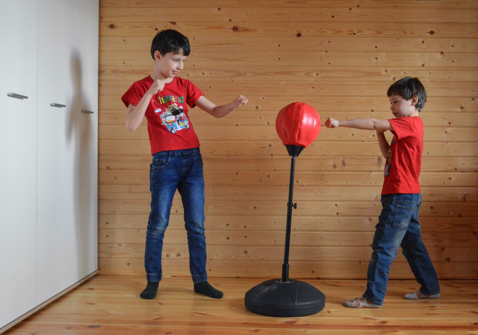 Nikon D3200 sample photo. To box, kids, fight photography