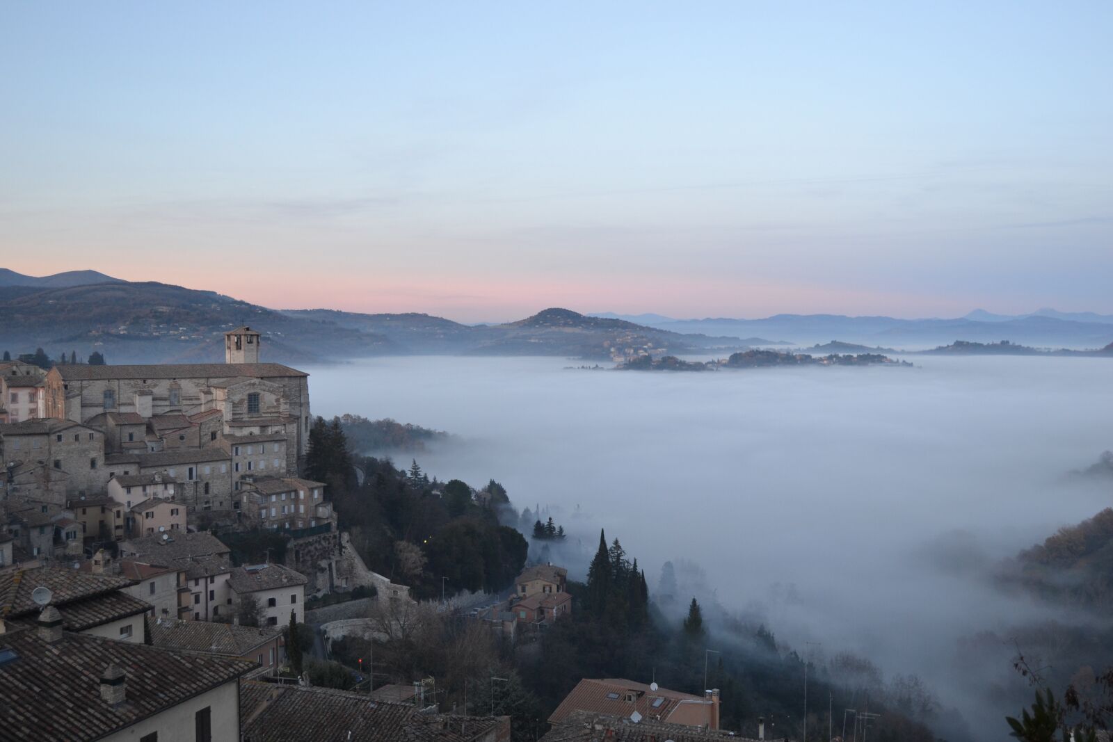 Nikon D3100 sample photo. Fog, city, landscape photography