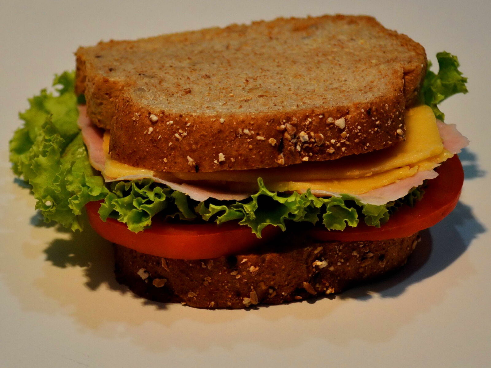 Nikon D5000 sample photo. Wholemeal, bread, sandwich photography