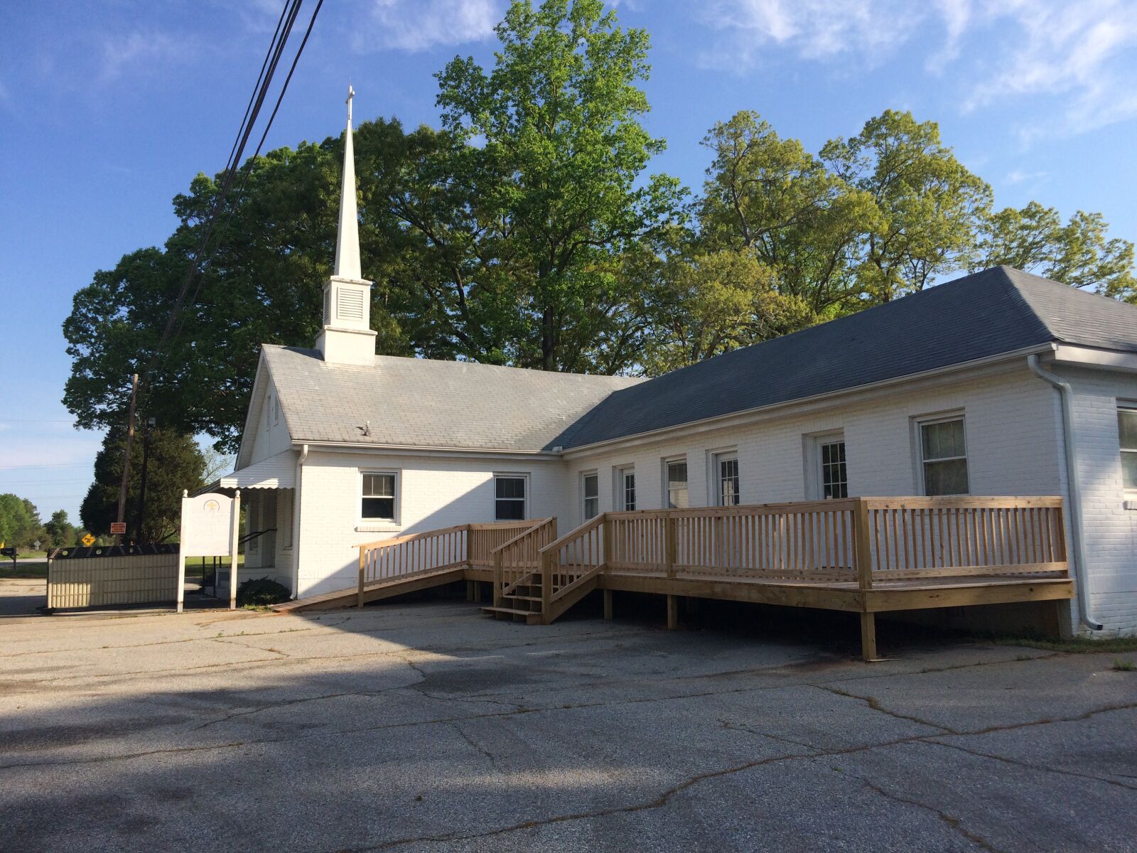iPhone 5s back camera 4.15mm f/2.2 sample photo. Church, small church, old photography
