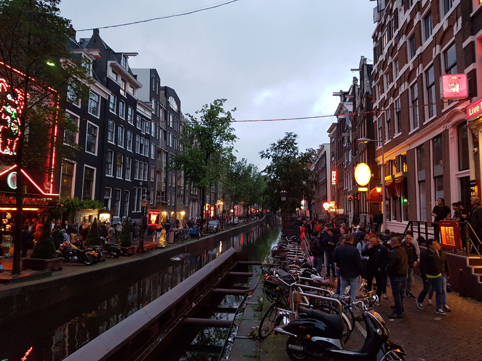 Samsung Galaxy S7 Edge sample photo. Amsterdam, attraction, bikes, canel photography