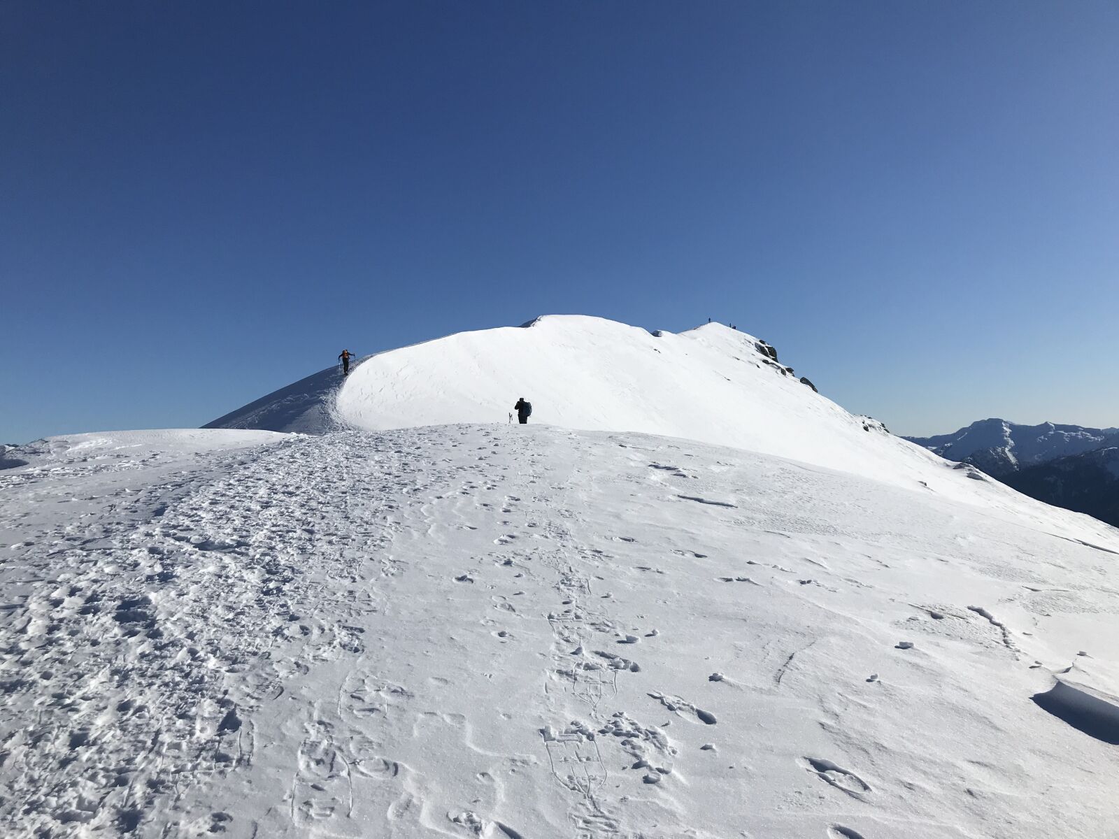 iPhone 7 back camera 3.99mm f/1.8 sample photo. Piz de molinera, alpine photography