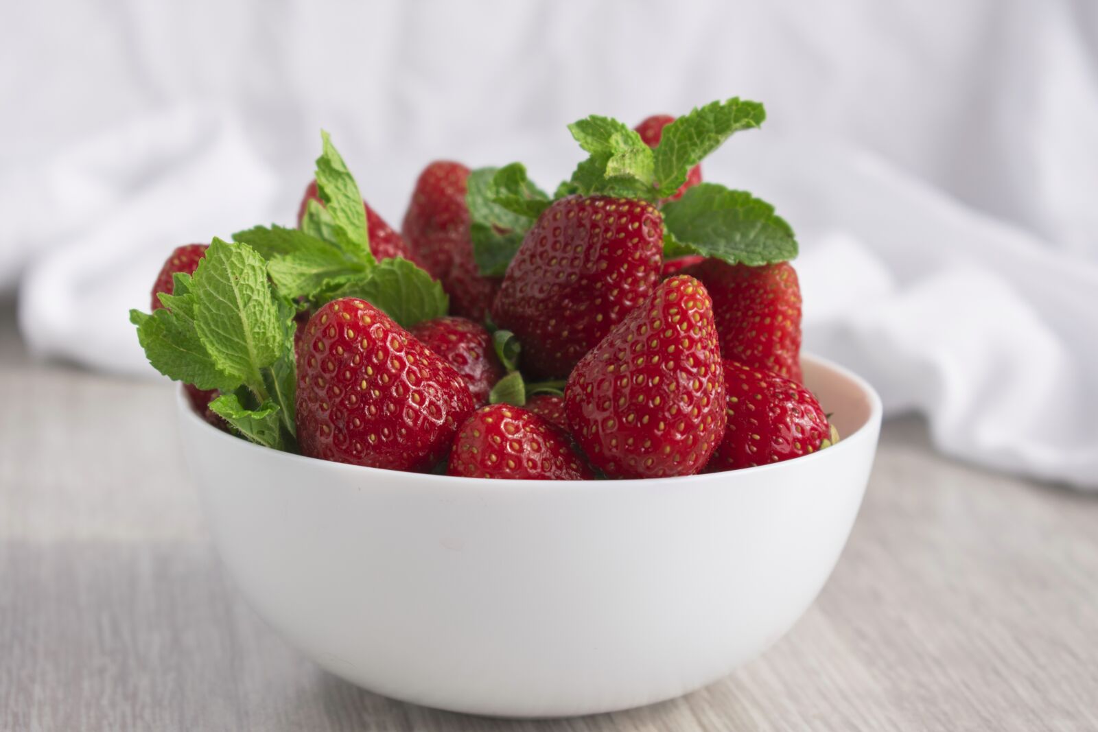 Nikon D3400 sample photo. Berry, strawberry, red berries photography