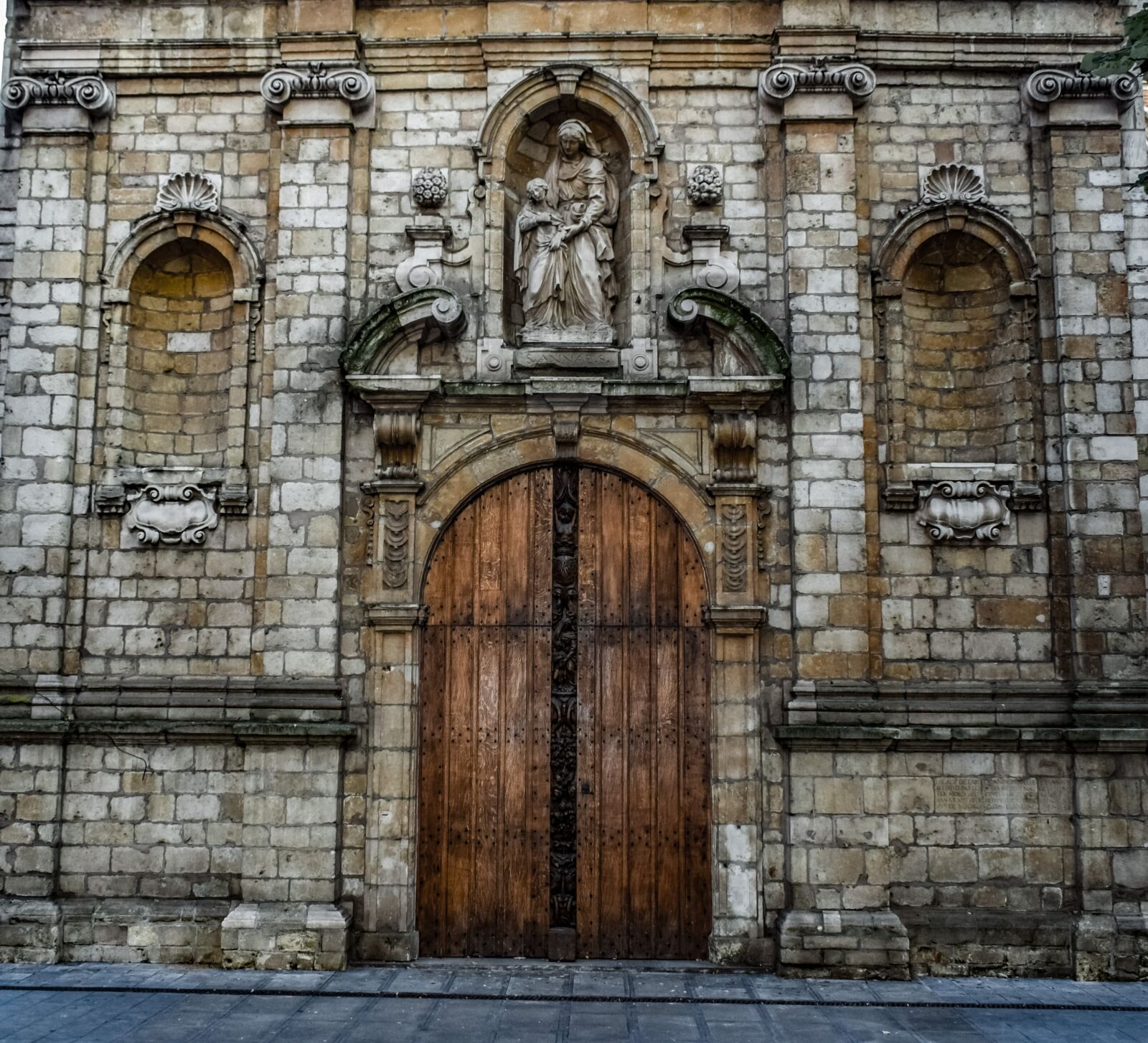 Nikon D3300 sample photo. Church, architecture, building photography