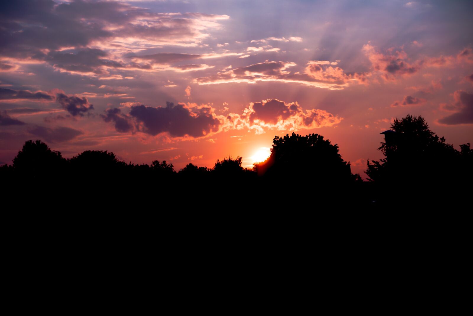 Sony DT 18-135mm F3.5-5.6 SAM sample photo. Sunrise, sunset, afterglow photography