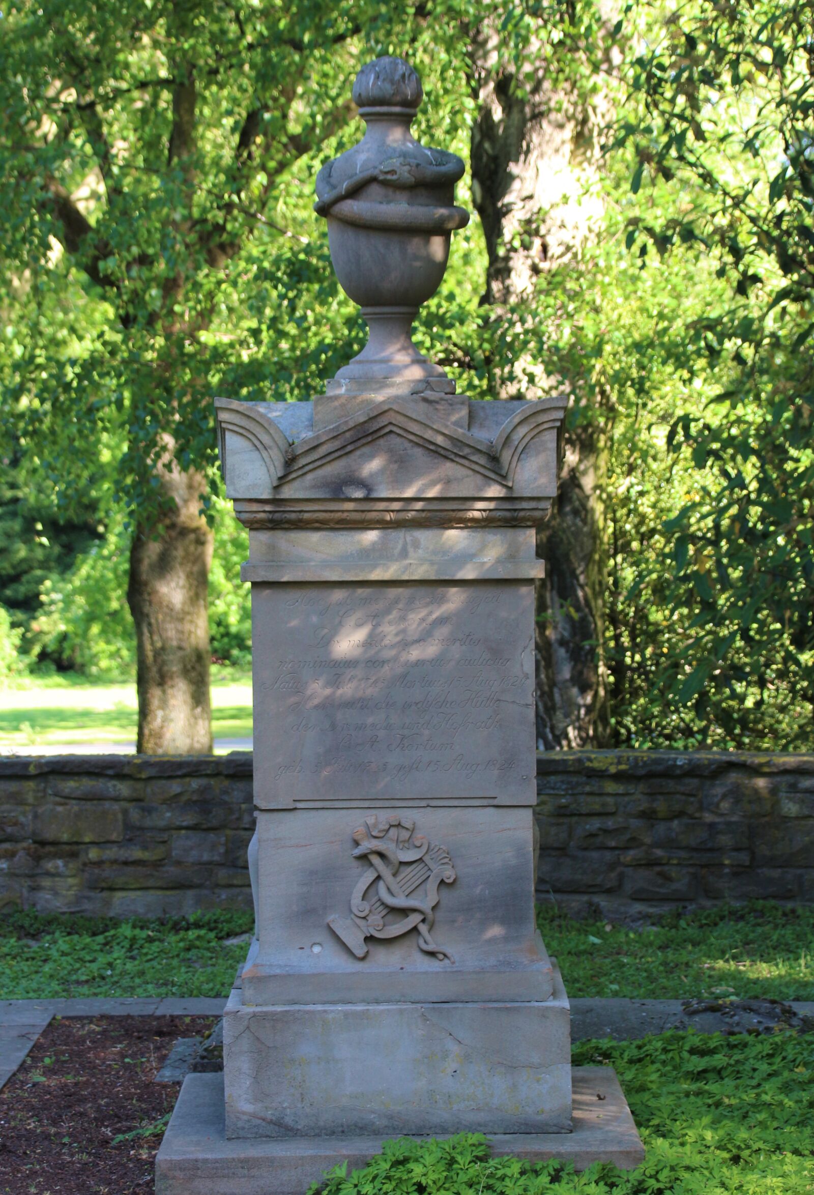 Canon EOS 700D (EOS Rebel T5i / EOS Kiss X7i) sample photo. Statue, art, sculpture photography