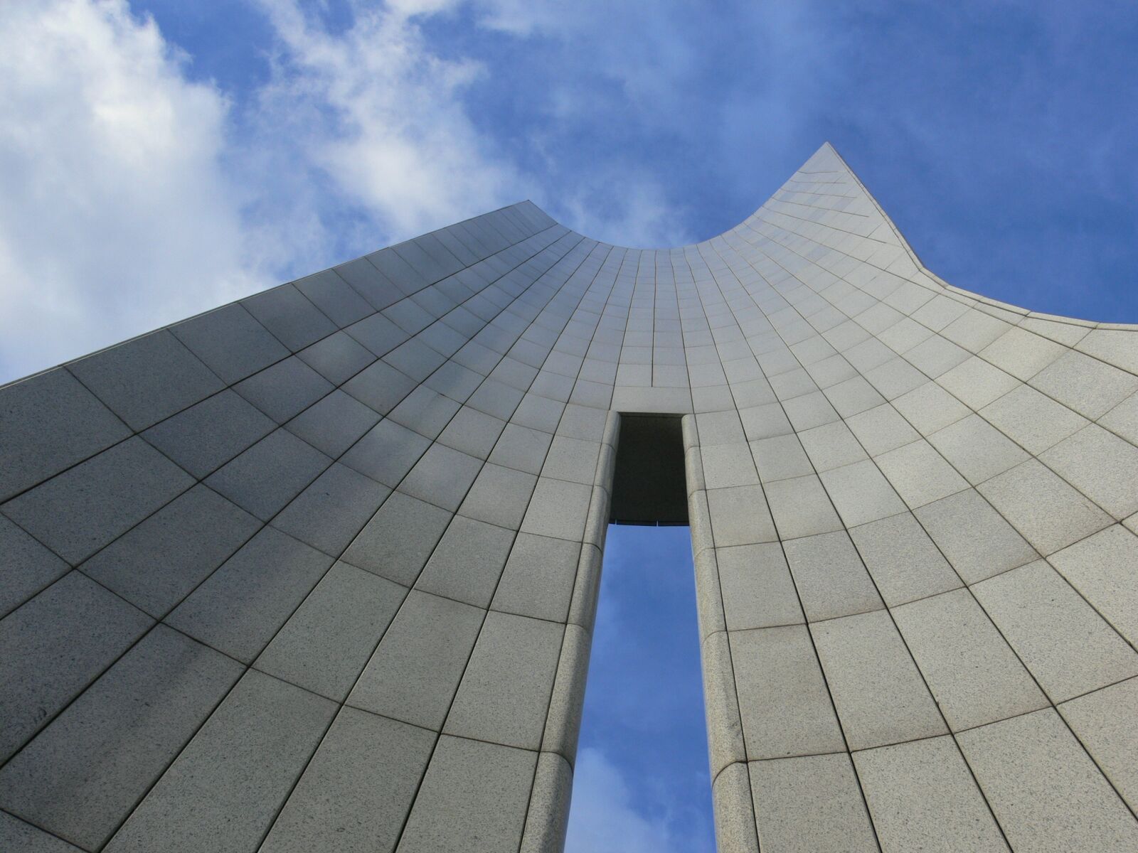 Panasonic DMC-FZ30 sample photo. Monument, memorial, sky photography