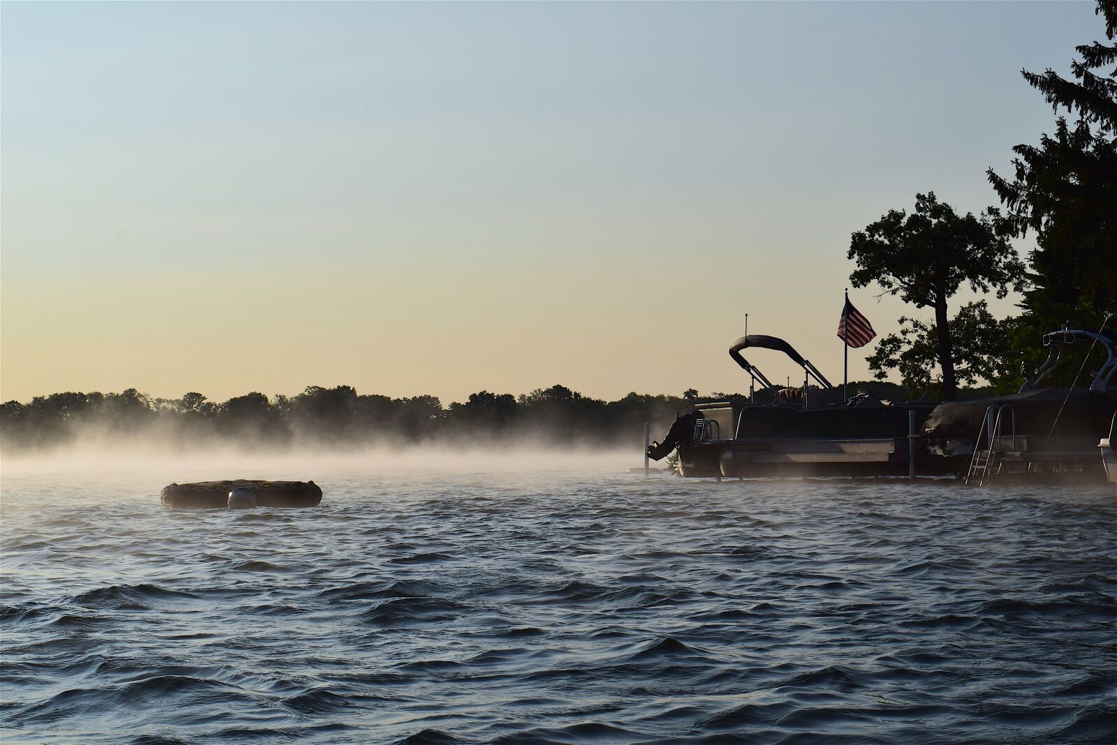 Nikon D3300 sample photo. Sunrise, lake, mist photography