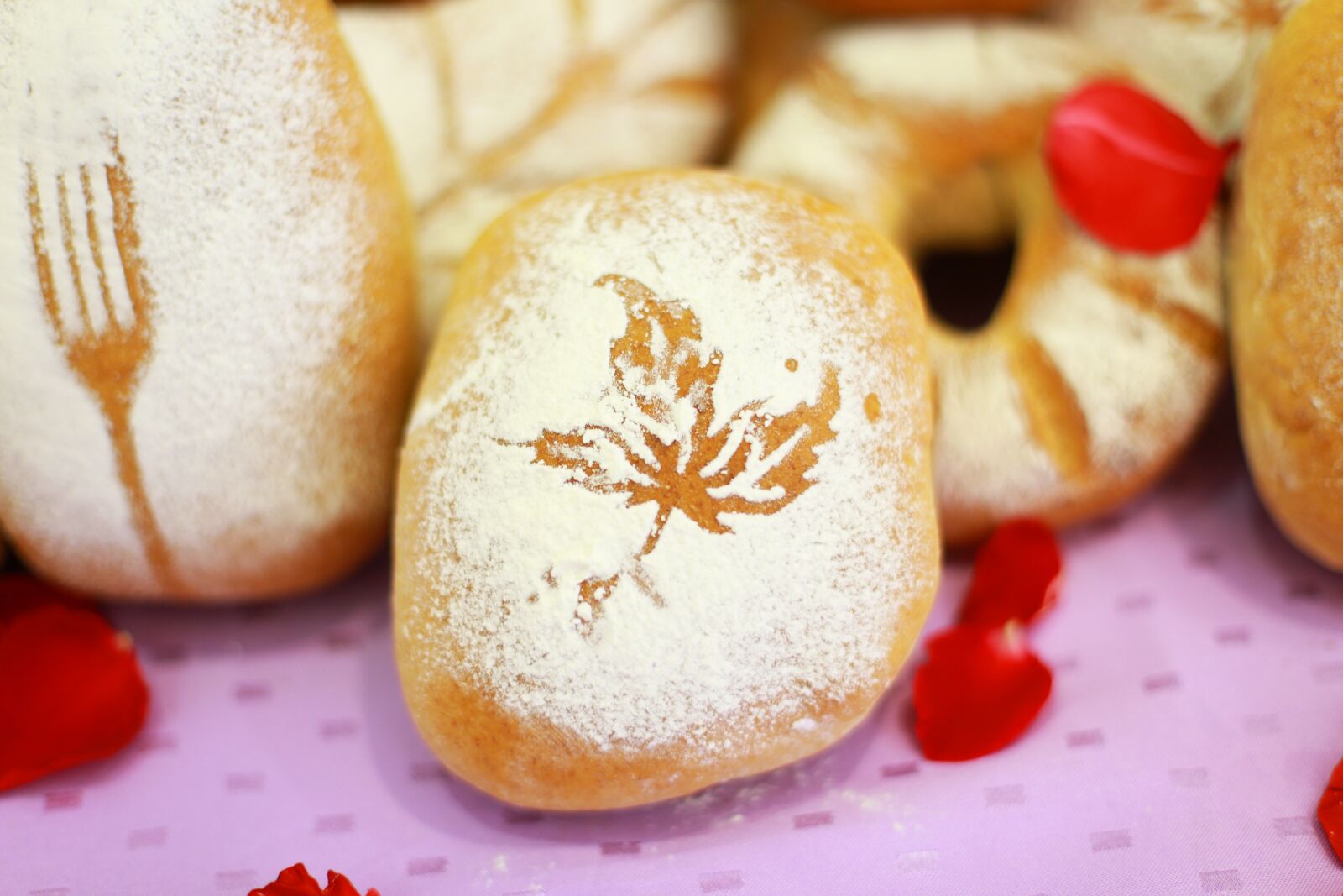 Canon EOS 6D + Canon EF 50mm F1.4 USM sample photo. West point, nanjing, bread photography