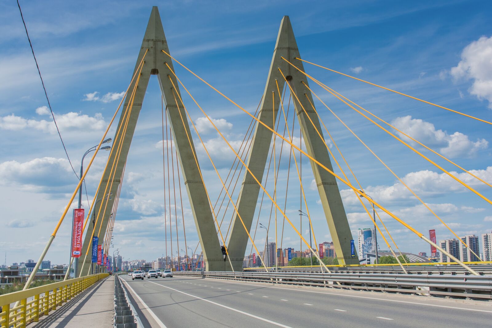 Nikon D7100 sample photo. Bridge, pylons, millenium photography