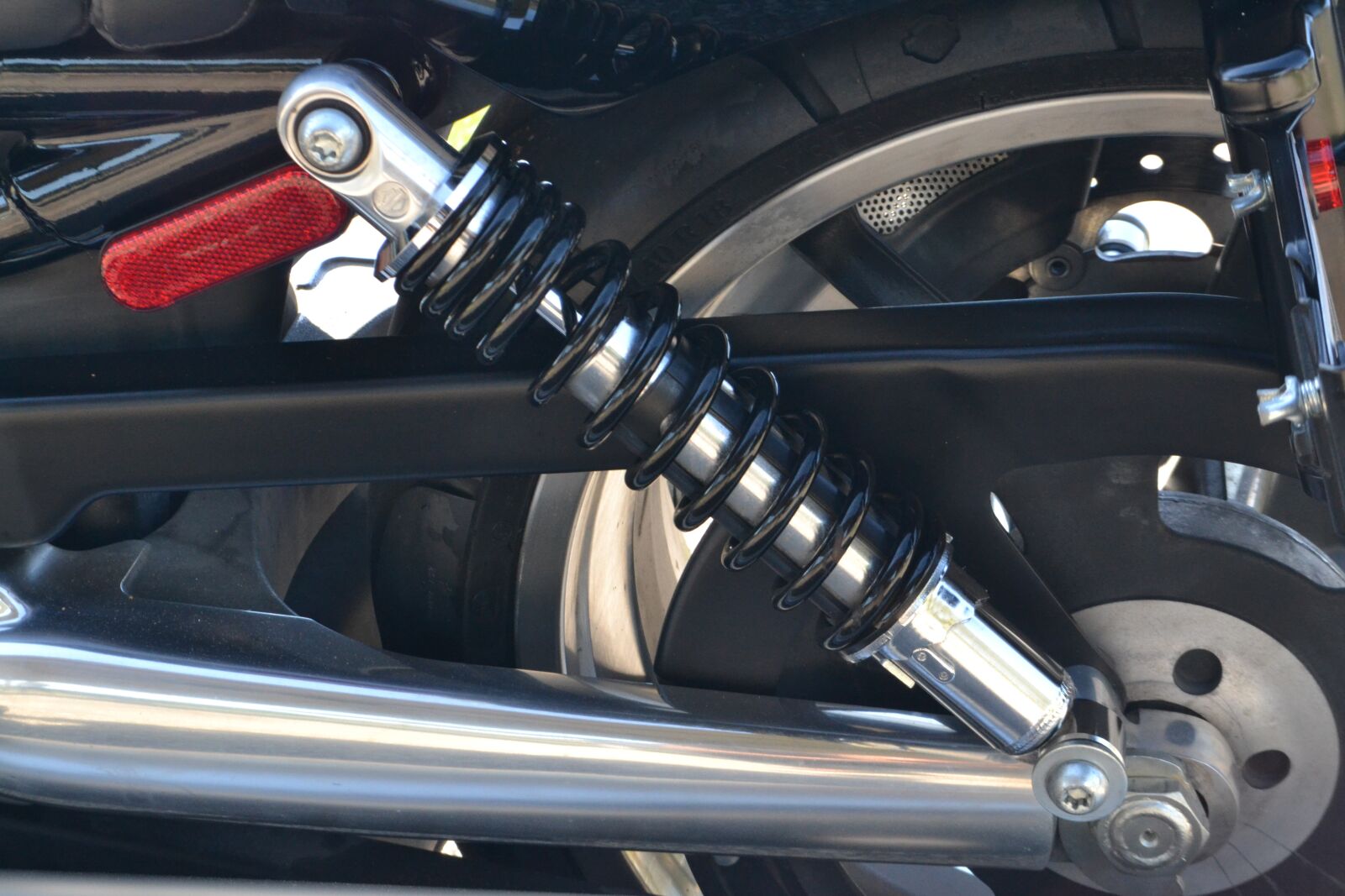 Nikon D3100 sample photo. Harley davidson, shock absorber photography