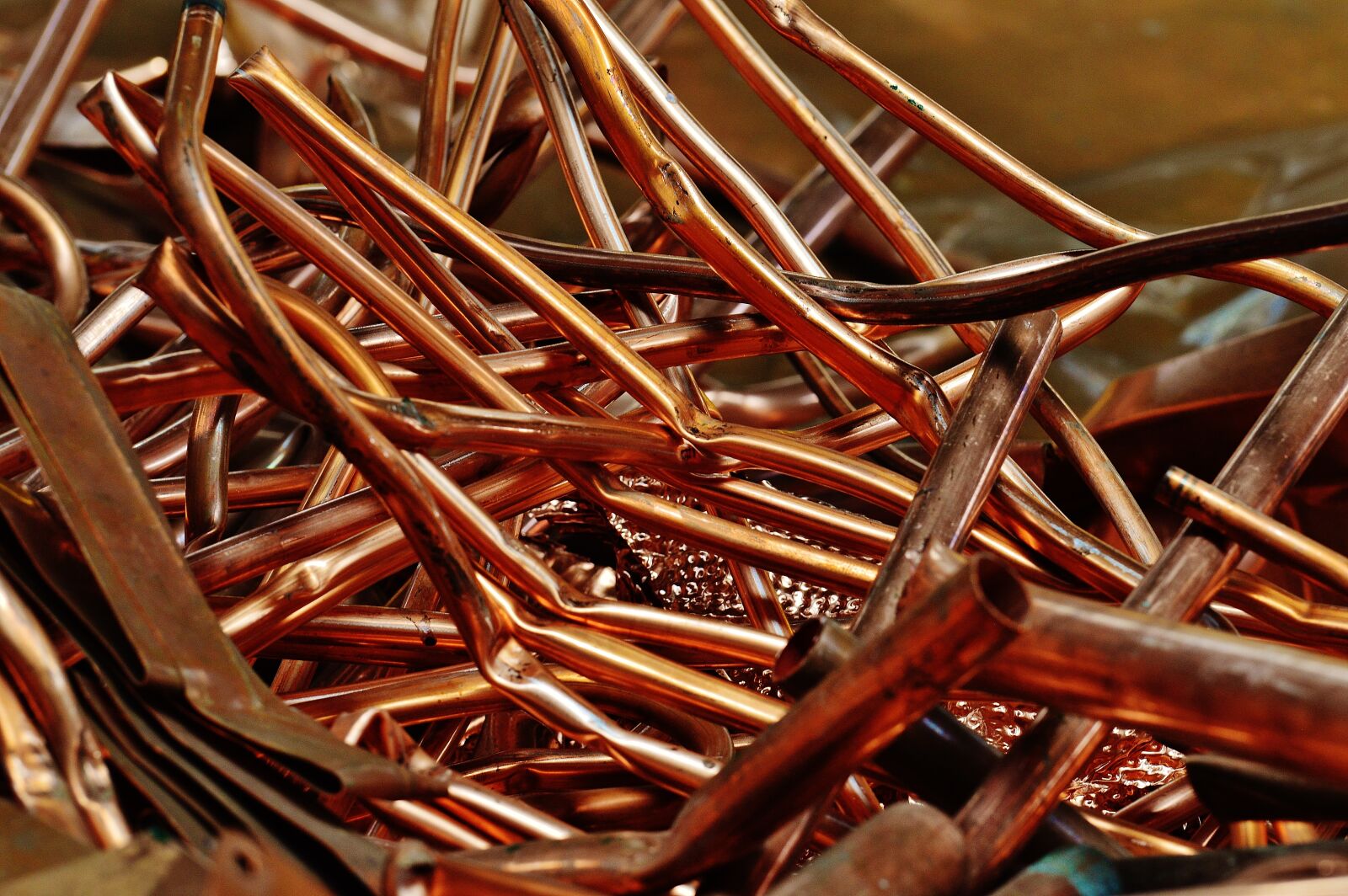 Nikon D3200 sample photo. Copper, scrap metal, scrap photography