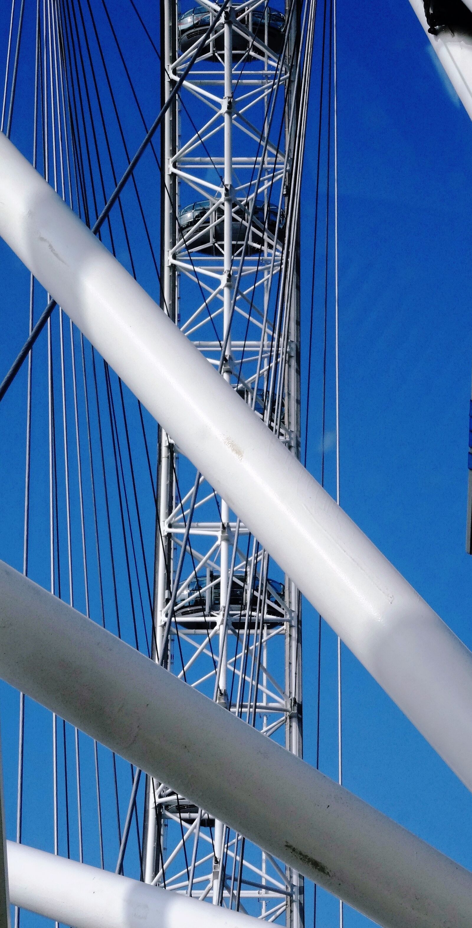 Sony Cyber-shot DSC-HX50V sample photo. London eye, ferris wheel photography