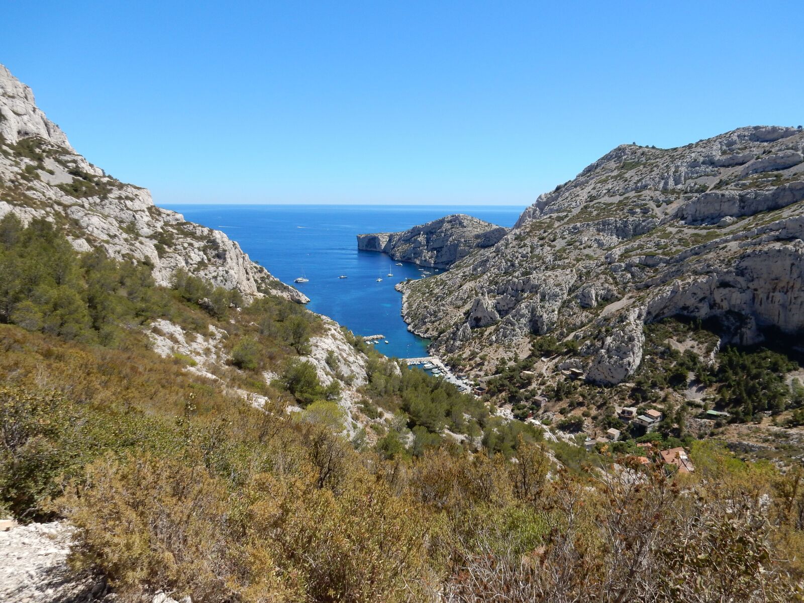 Nikon Coolpix S9900 sample photo. Creeks, mediterranean, sea photography