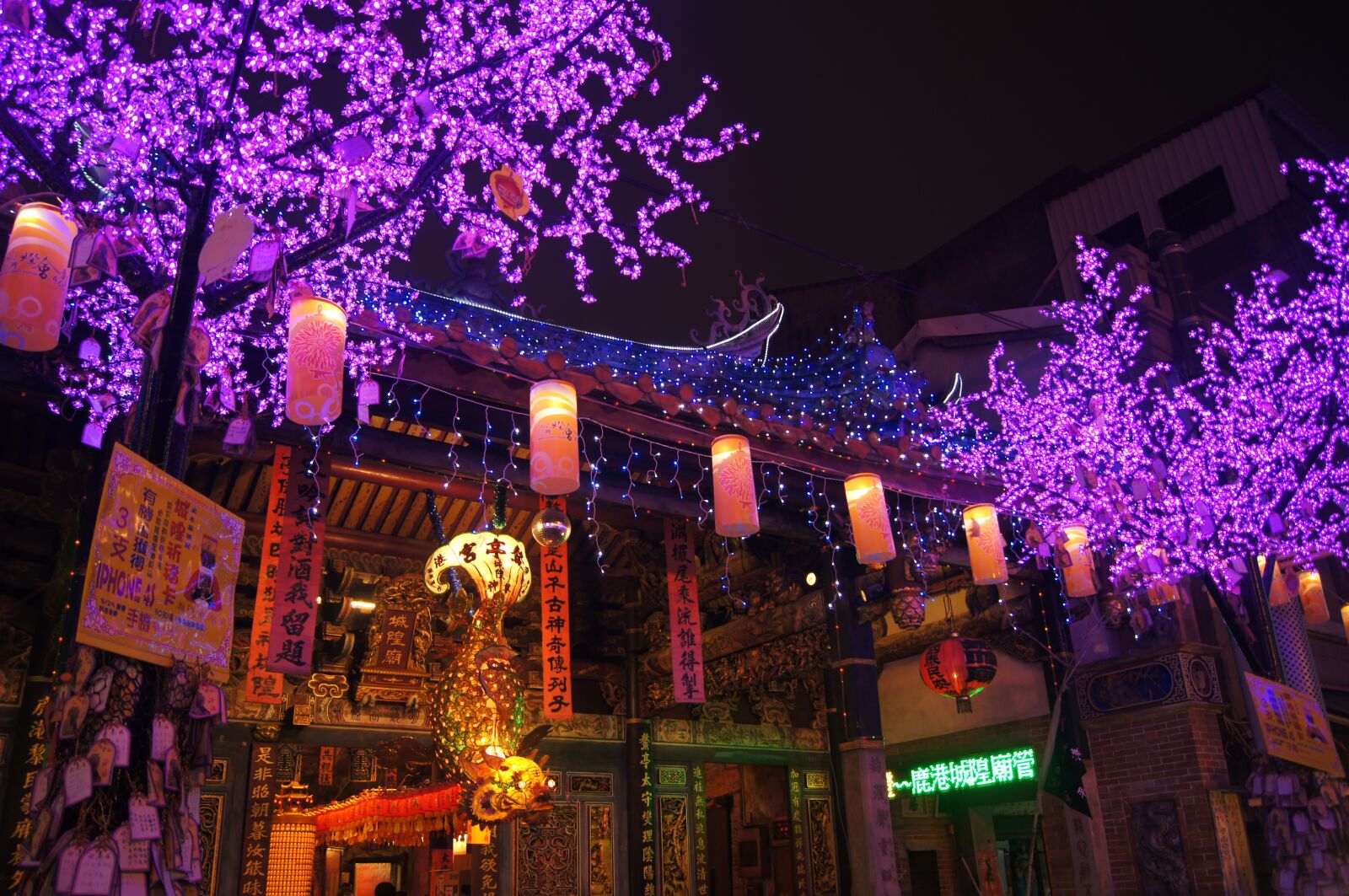 Sony SLT-A55 (SLT-A55V) sample photo. Lukang, carnivals, night photography