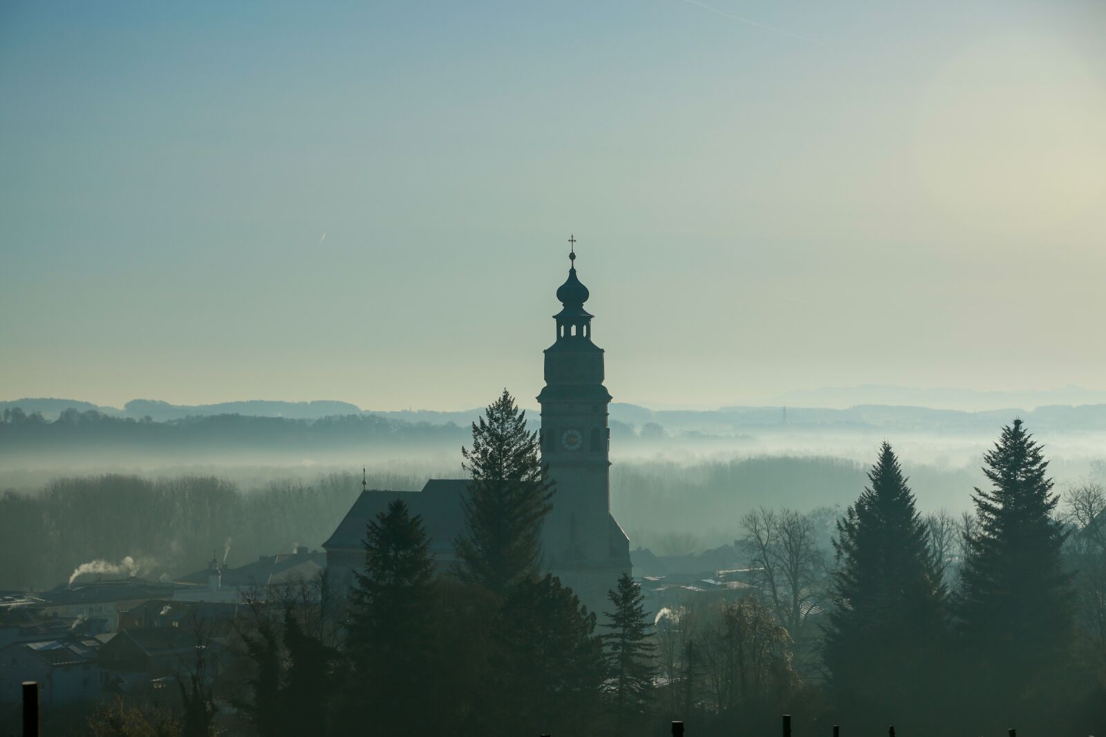 Canon EF 24-105mm F4L IS USM sample photo. Church, fog, landscape photography
