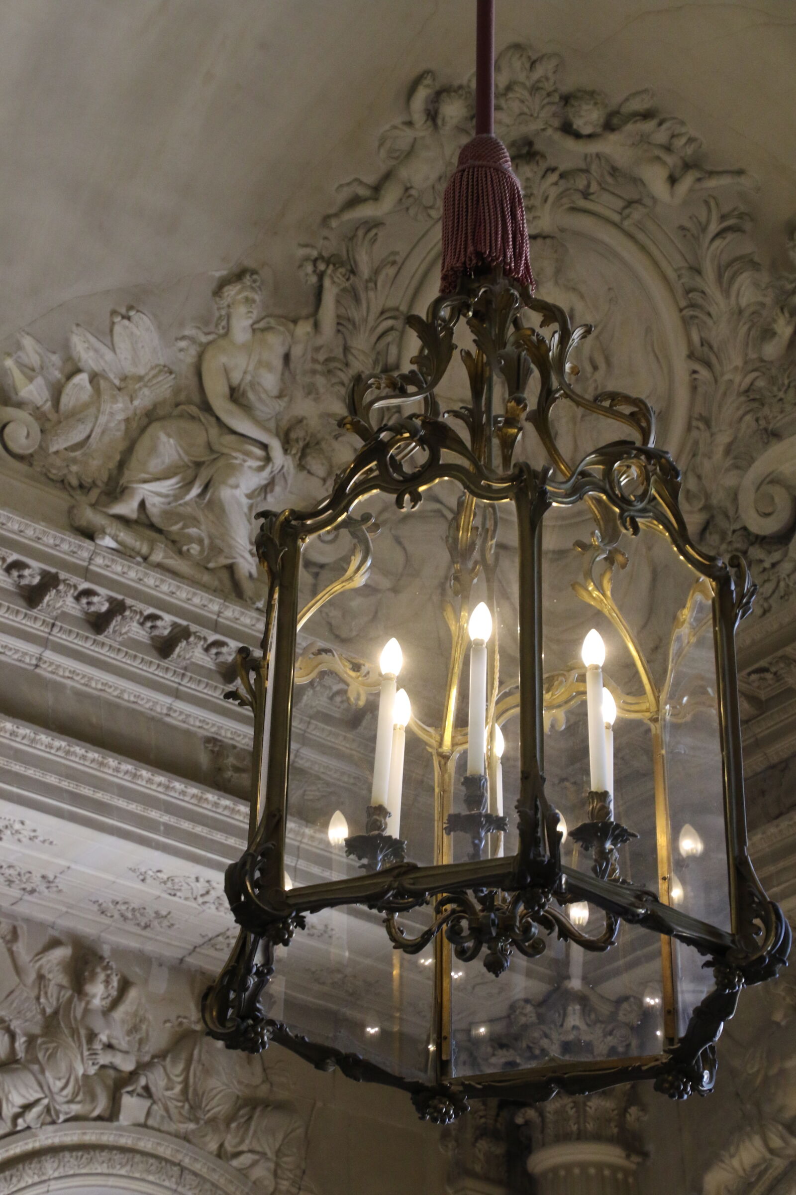 Canon EOS 7D Mark II sample photo. Chandelier, light, palace, paris photography