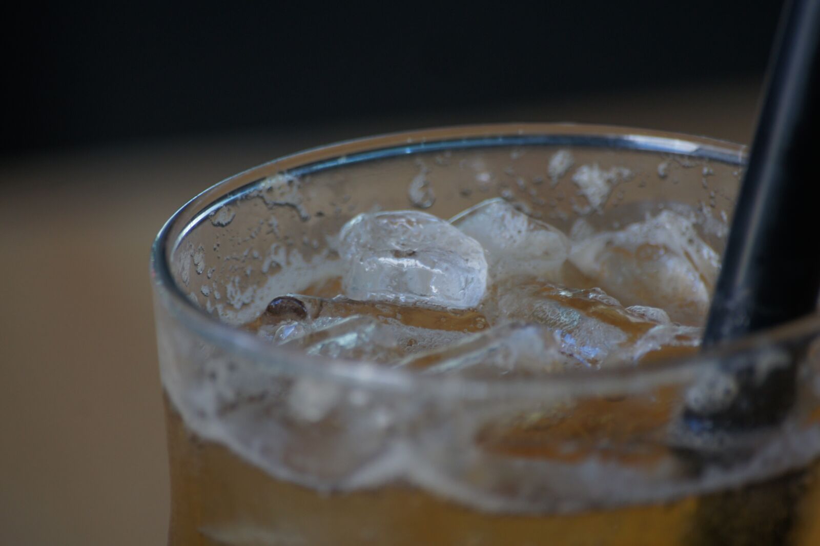 Sony Alpha DSLR-A550 sample photo. Drink, coffee, ice photography