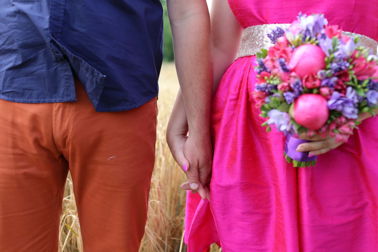 Canon EOS 6D + Canon EF 50mm F1.4 USM sample photo. Romantic, hands, love, wheatfield photography