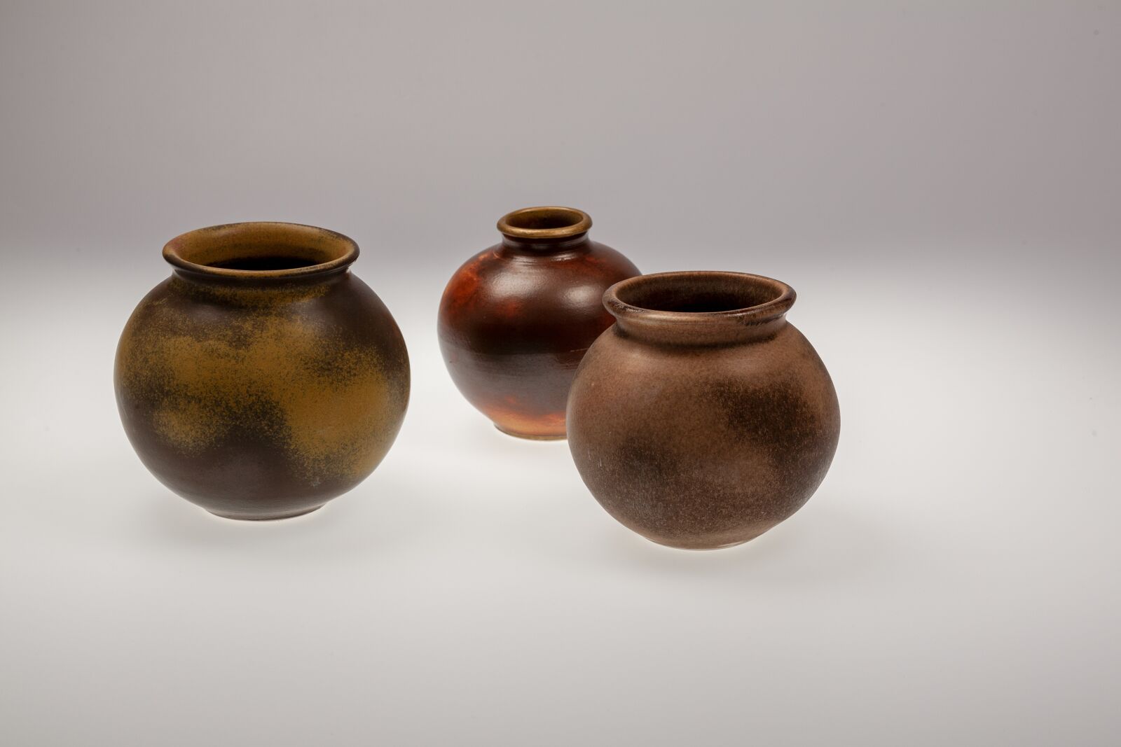Canon EOS 5D sample photo. Pots, sound, pottery photography