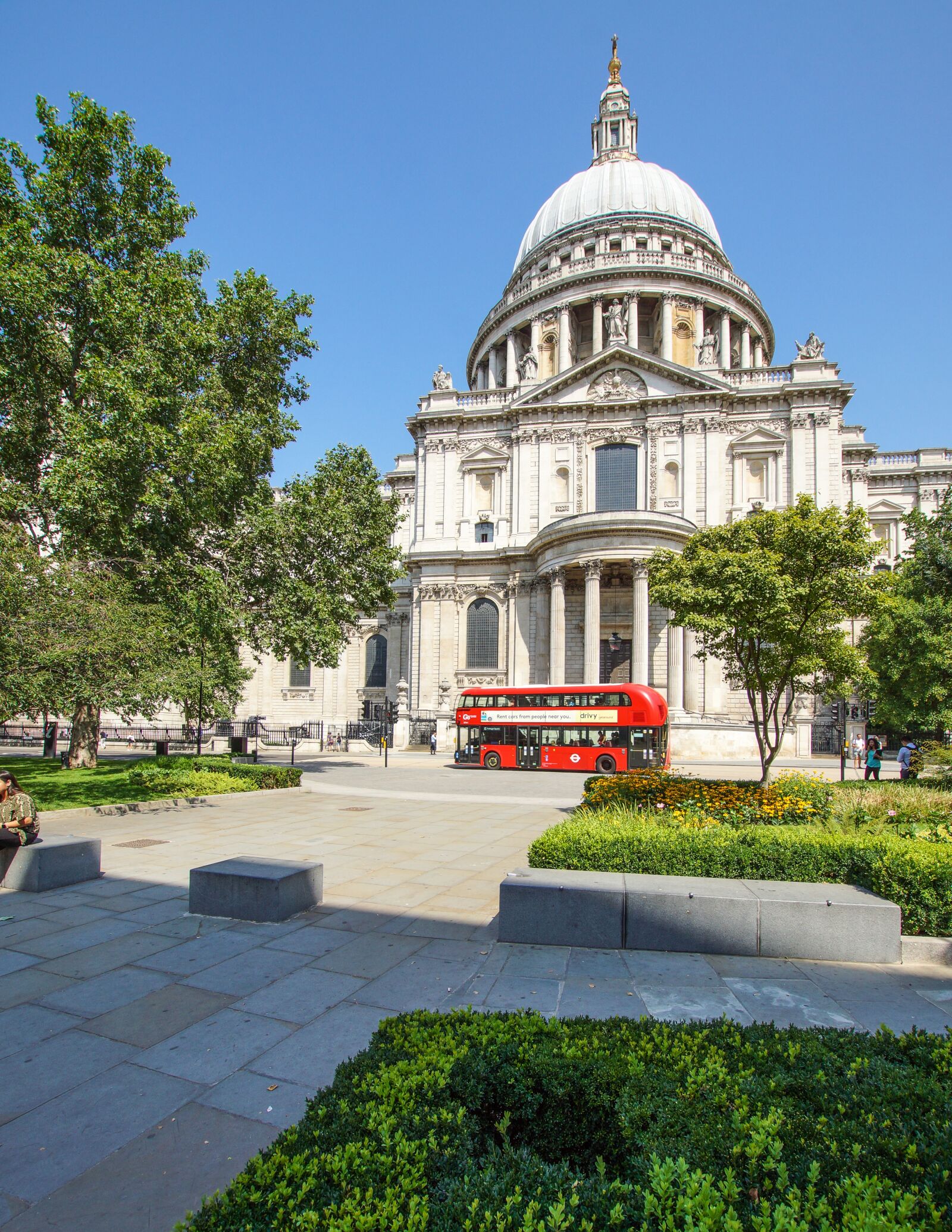 10-20mm F3.5 sample photo. London, st paul's, cathedral photography