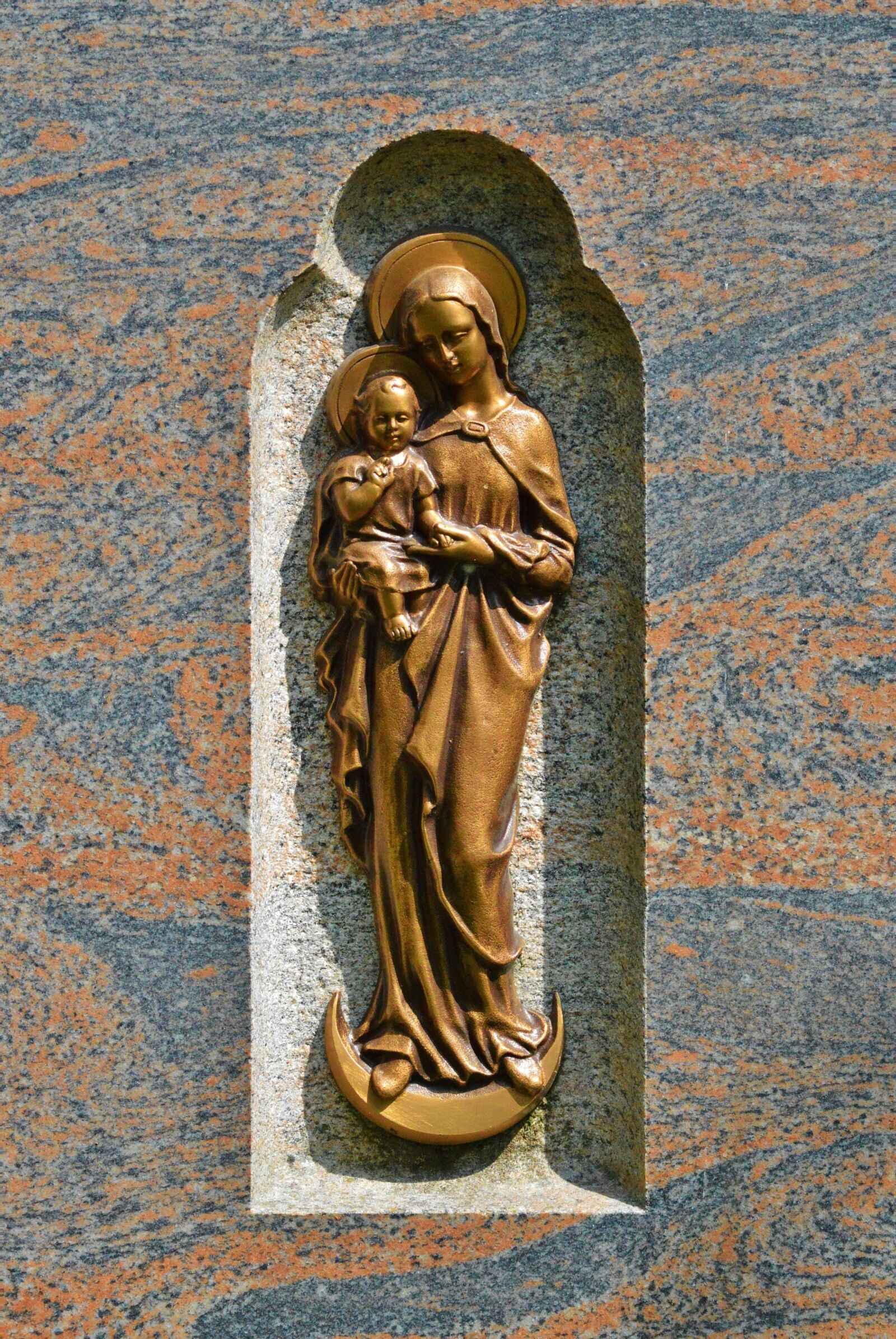 Nikon D3200 sample photo. Statue, figure, sculpture photography