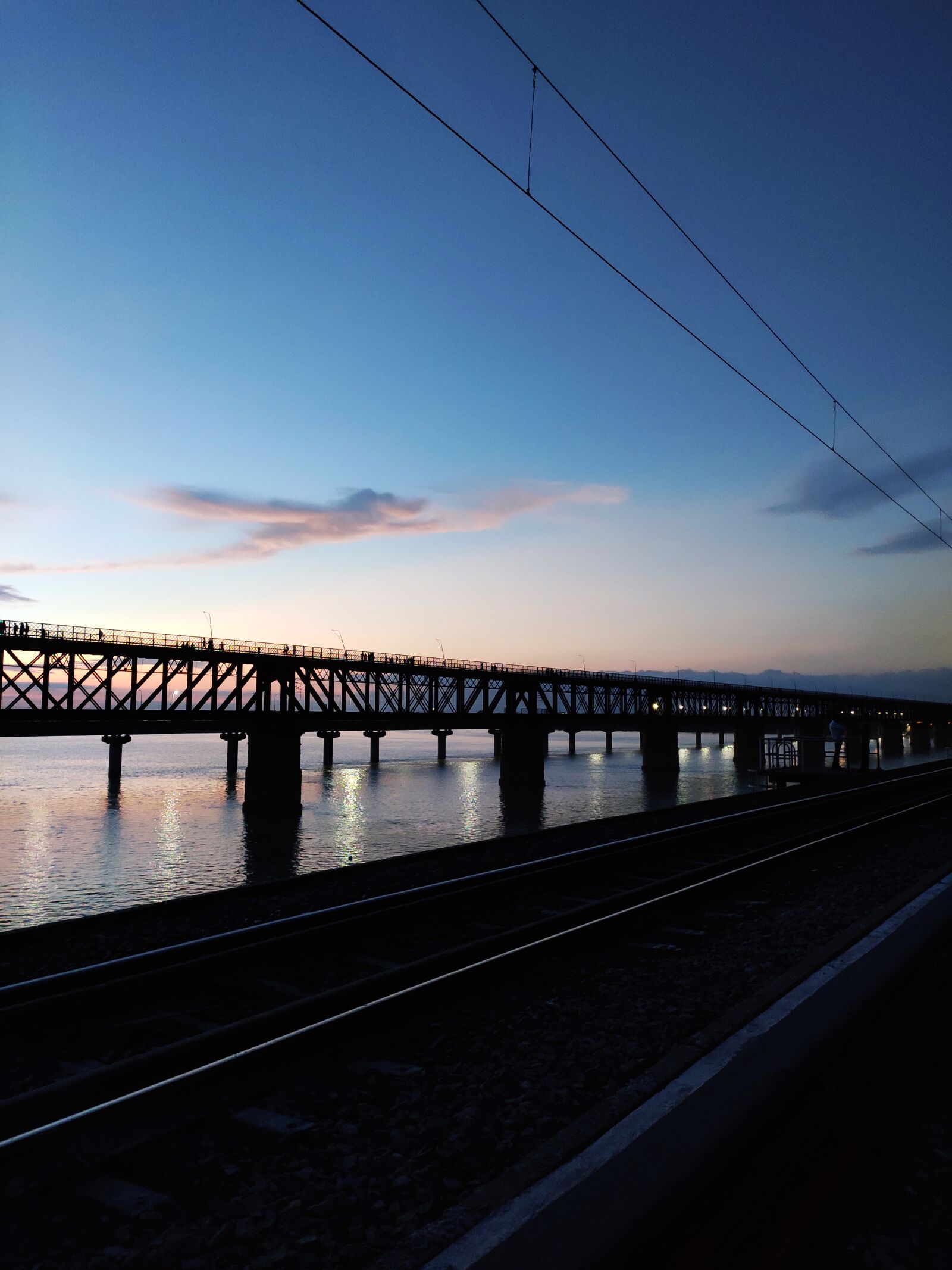 Xiaomi Redmi Note 7 Pro sample photo. Nature, bridge, portrait photography