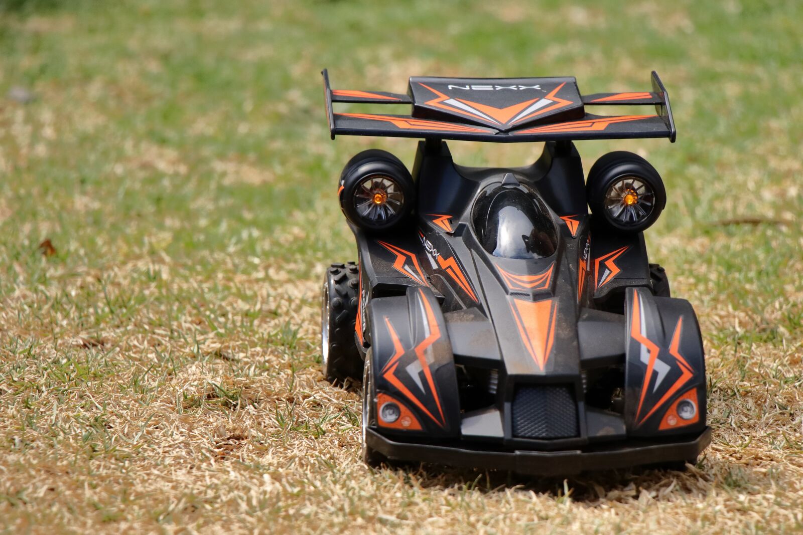 Canon EF-S 18-135mm F3.5-5.6 IS USM sample photo. Rc car, toy, electronic photography