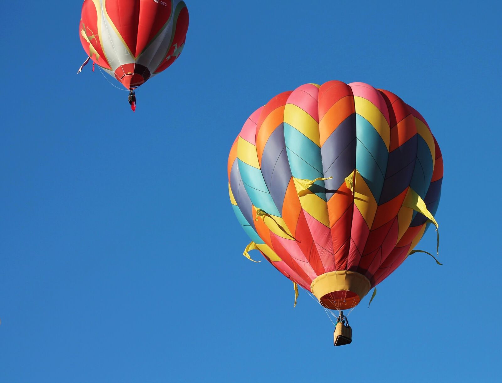 Canon EF 75-300mm f/4-5.6 sample photo. Hot air balloon, albuquerque photography