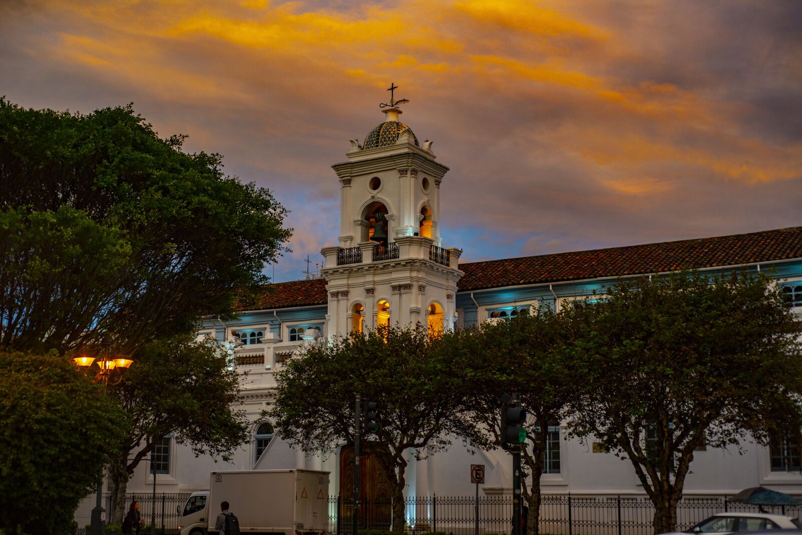 Nikon D600 sample photo. Old cathedral basin, cathedral photography