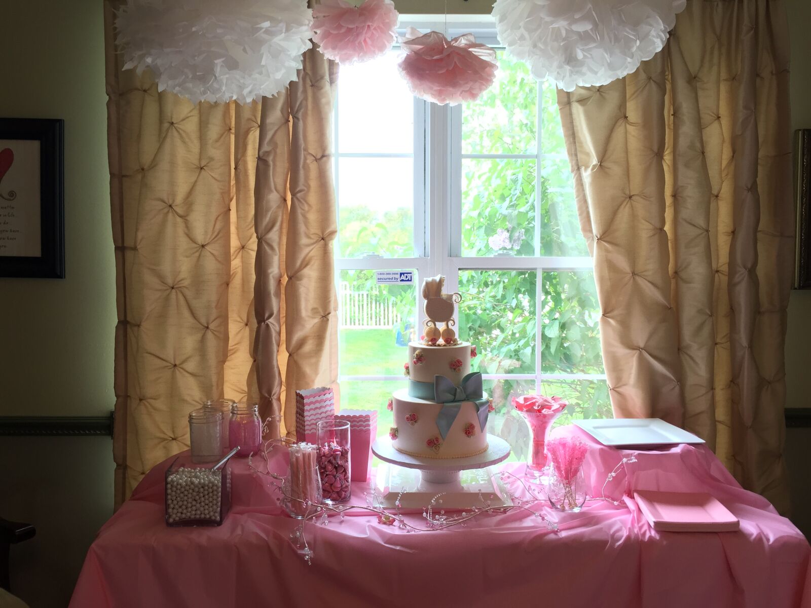 iPhone 6 Plus back camera 4.15mm f/2.2 sample photo. Baby, girl, baby, shower photography