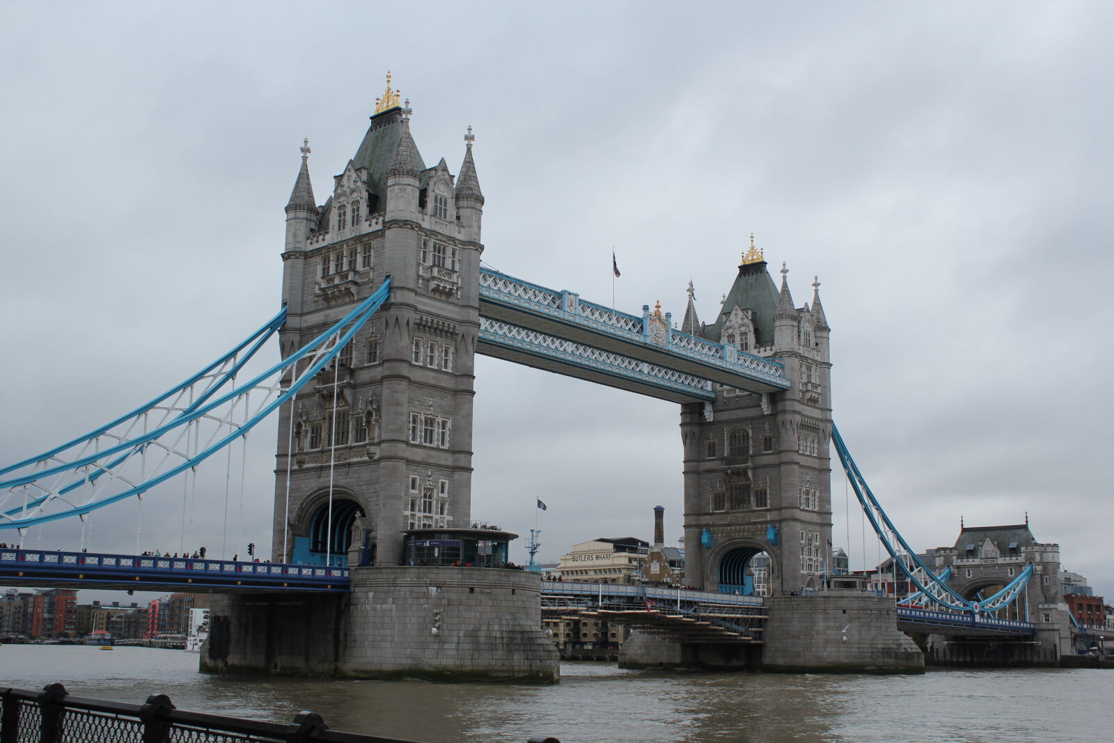 Canon EOS 550D (EOS Rebel T2i / EOS Kiss X4) sample photo. View, of, suspension, bridge photography