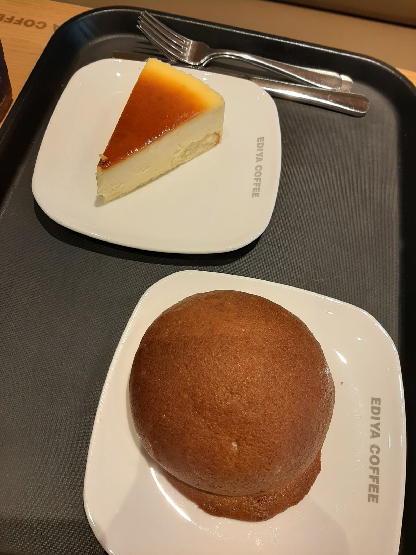 Samsung Galaxy A50 sample photo. Cheese cake, coffee bun photography