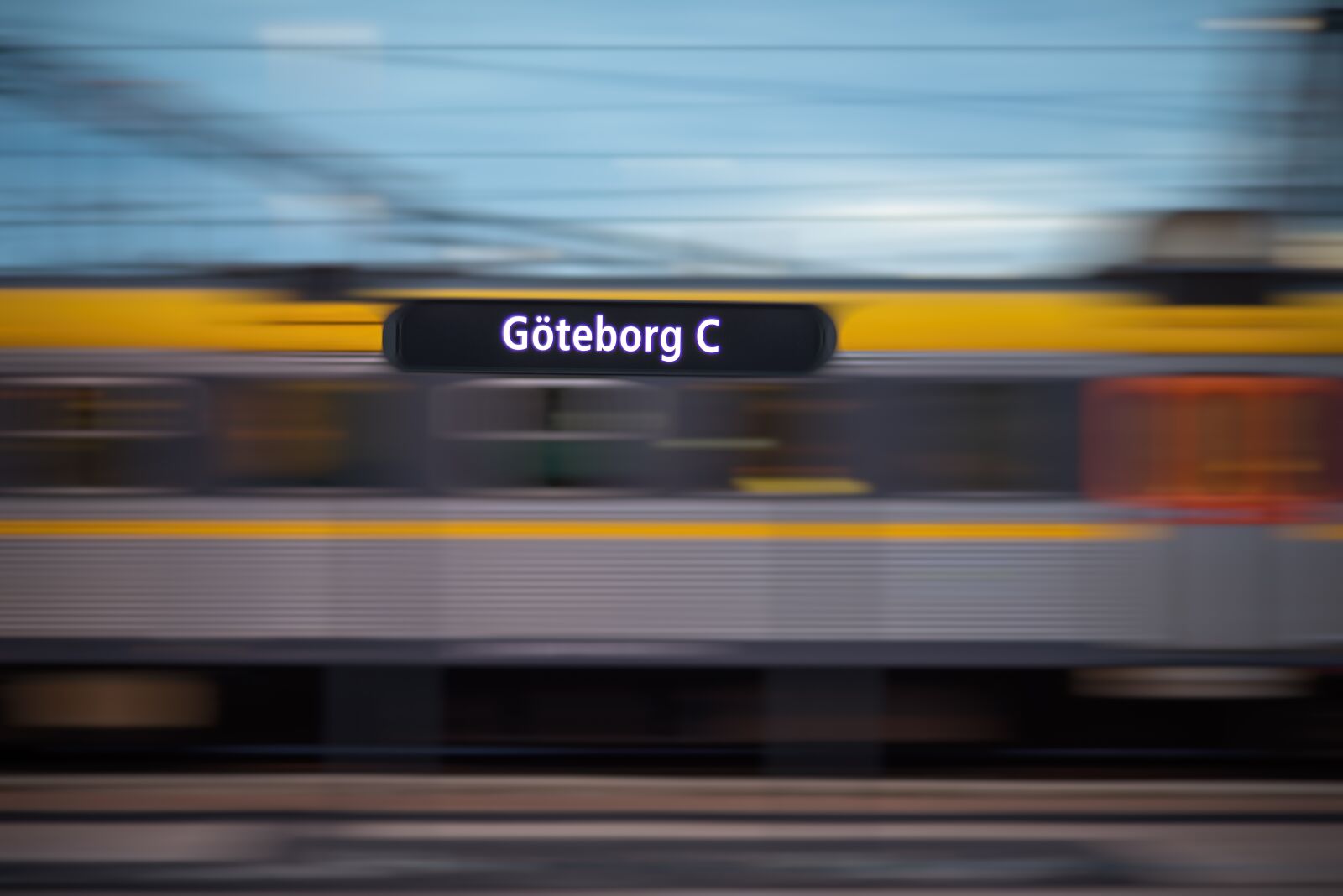 Nikon D750 sample photo. Gothenburg, train, speed photography