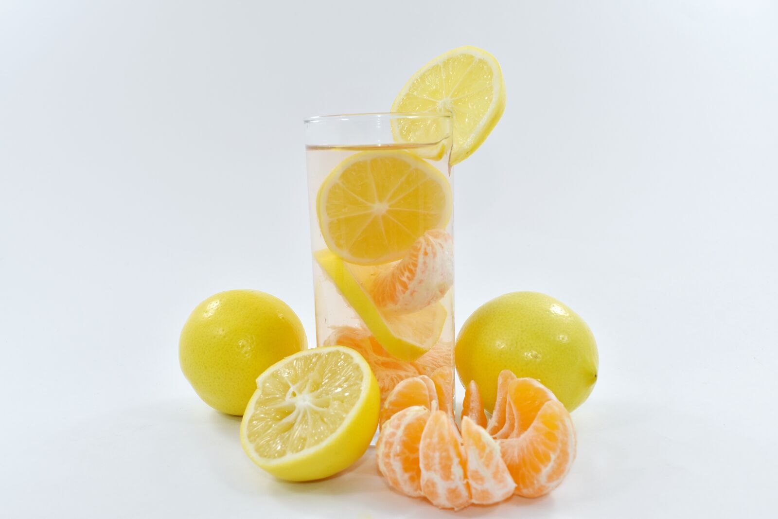 Nikon D5500 sample photo. Diet, fresh water, lemon photography