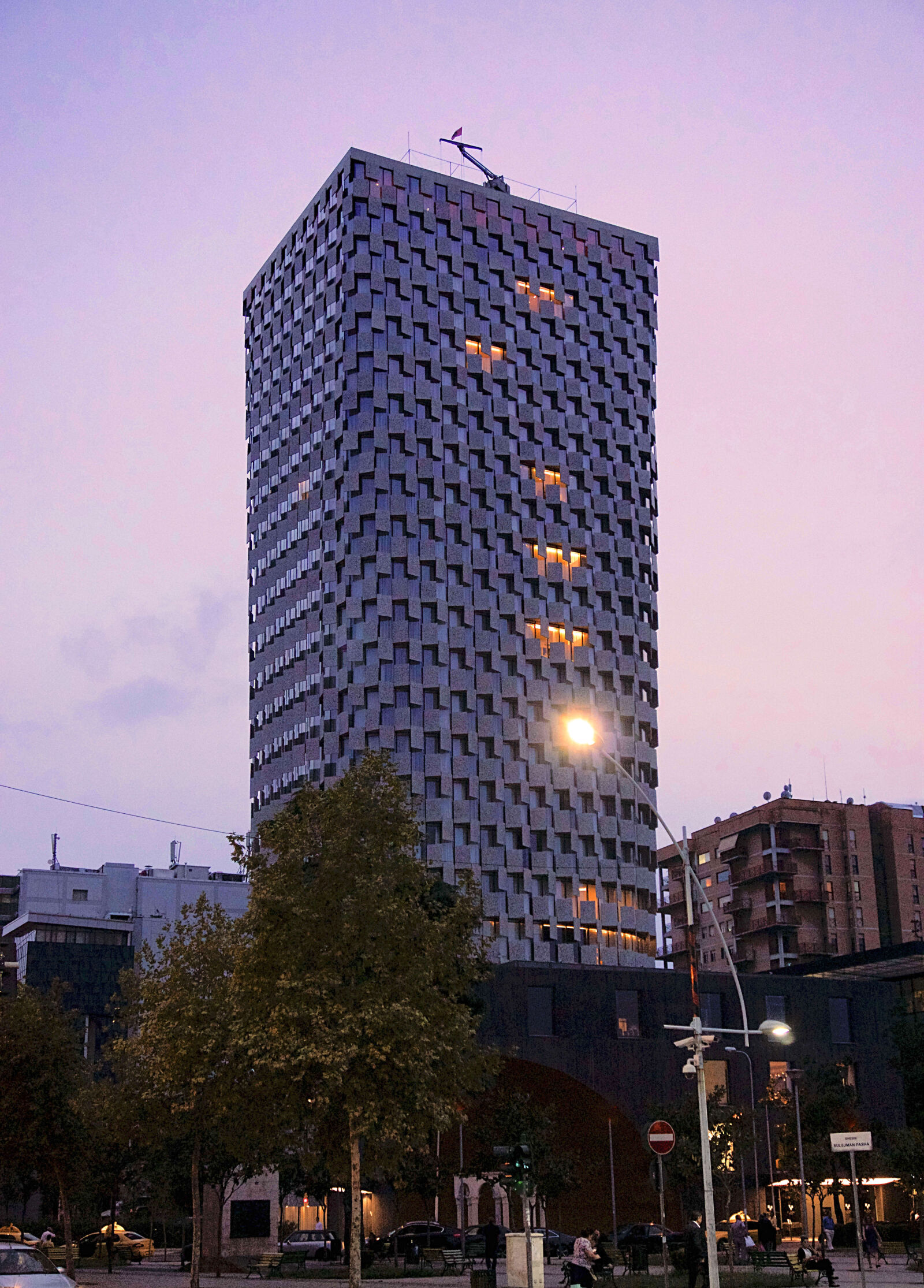 Sony E 16-50mm F3.5-5.6 PZ OSS sample photo. Architecture, blue, buildings, business photography